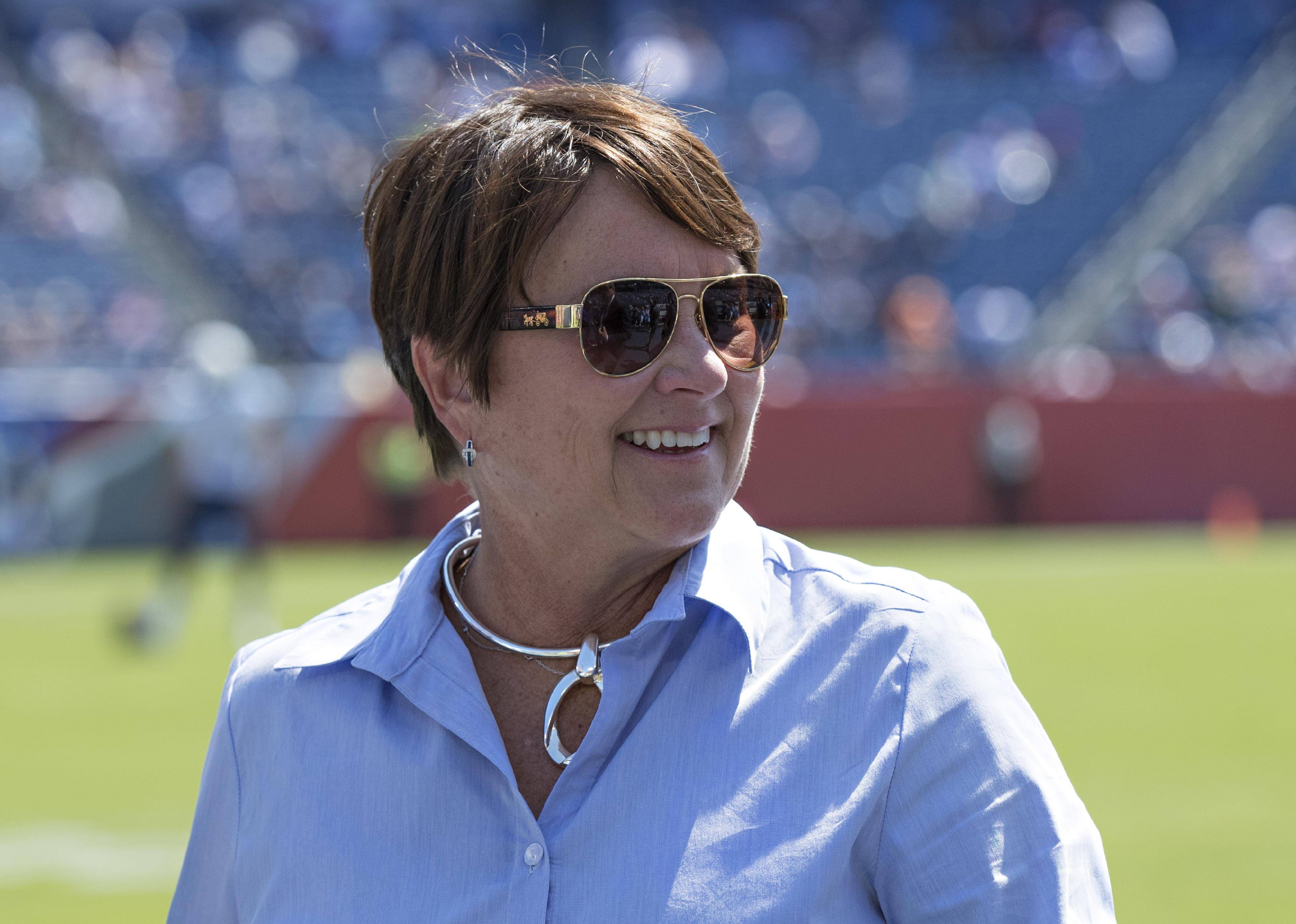 Tennessee Titans: Amy Adams Strunk