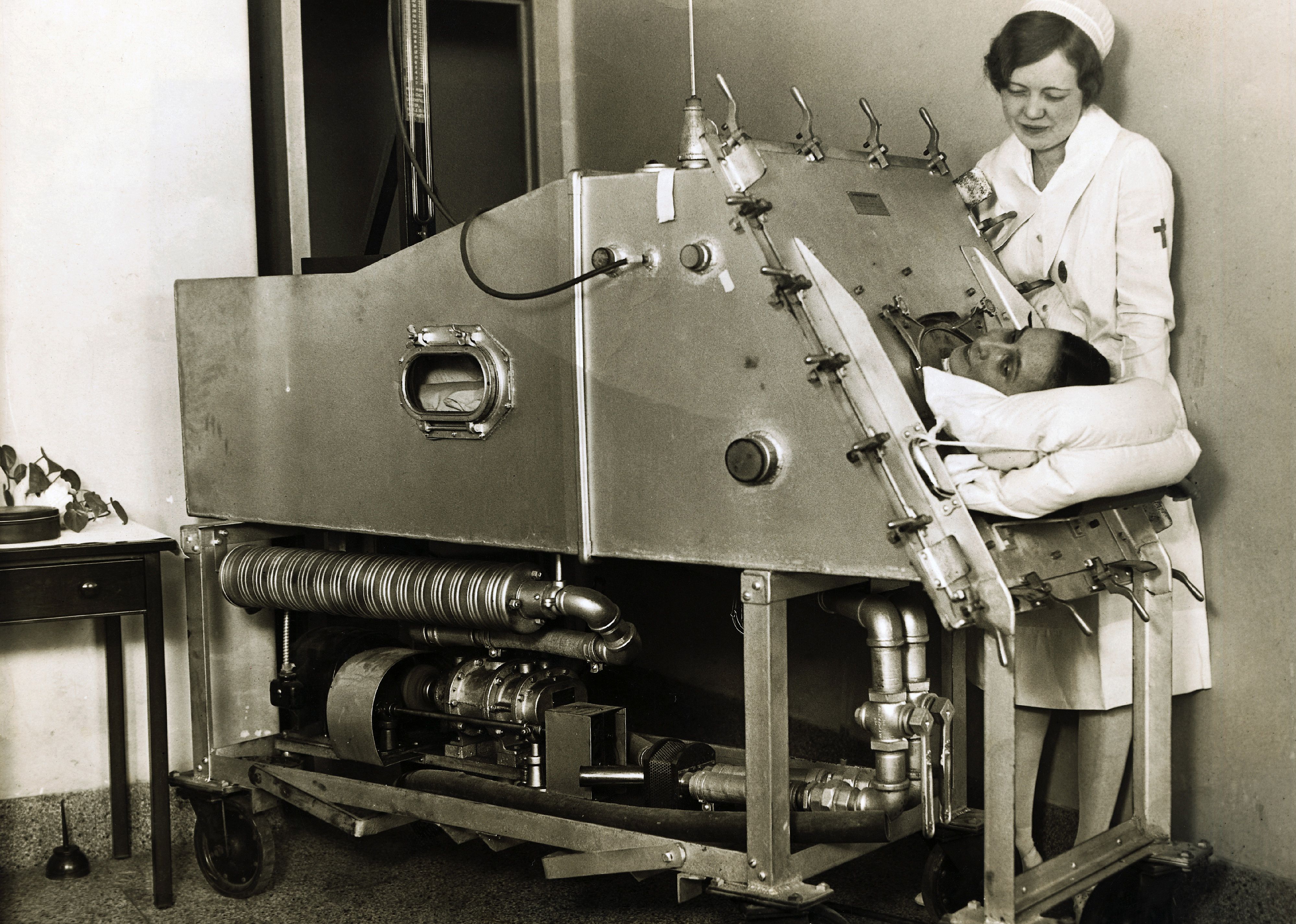 1929: First effective iron lung