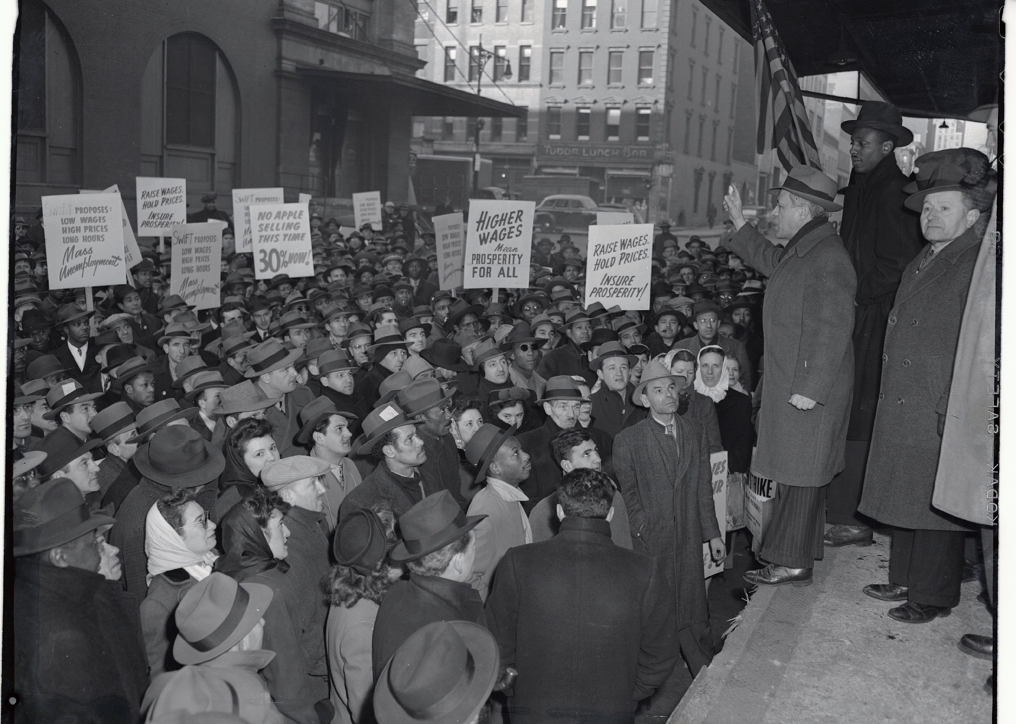 1946: Businesses deal with series of worker strikes