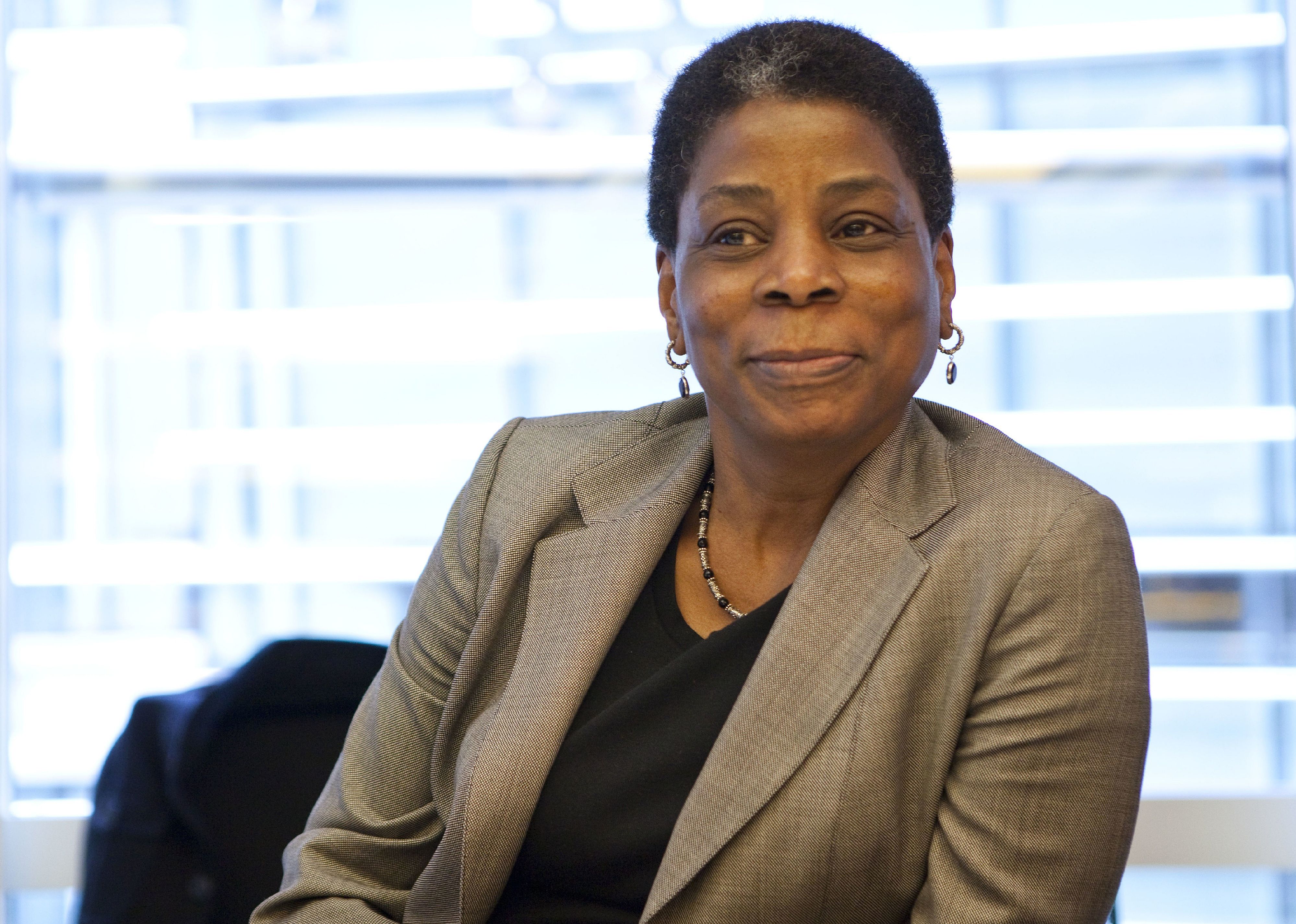 2009: Ursula Burns becomes first African American woman CEO