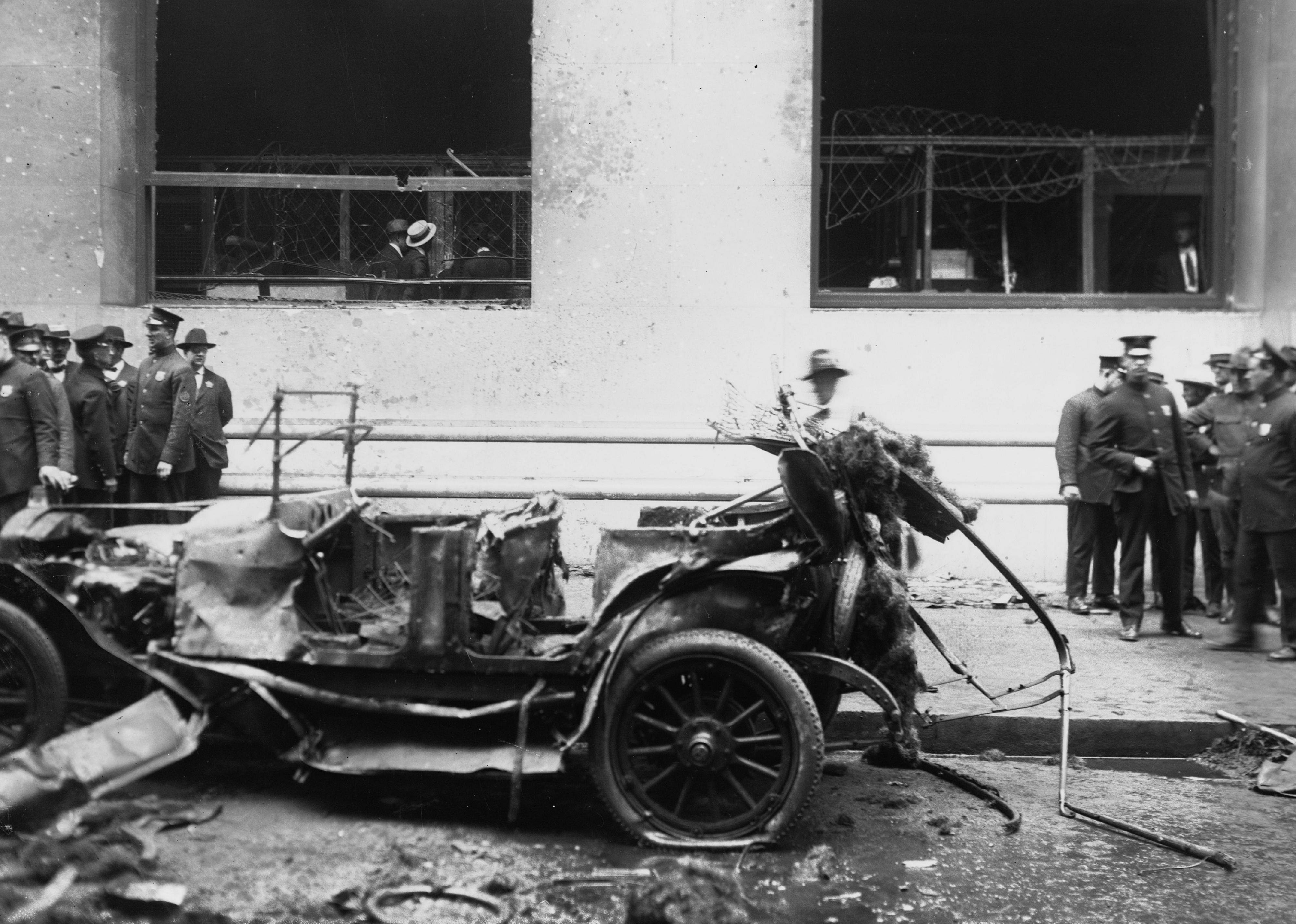 Wall Street bombed