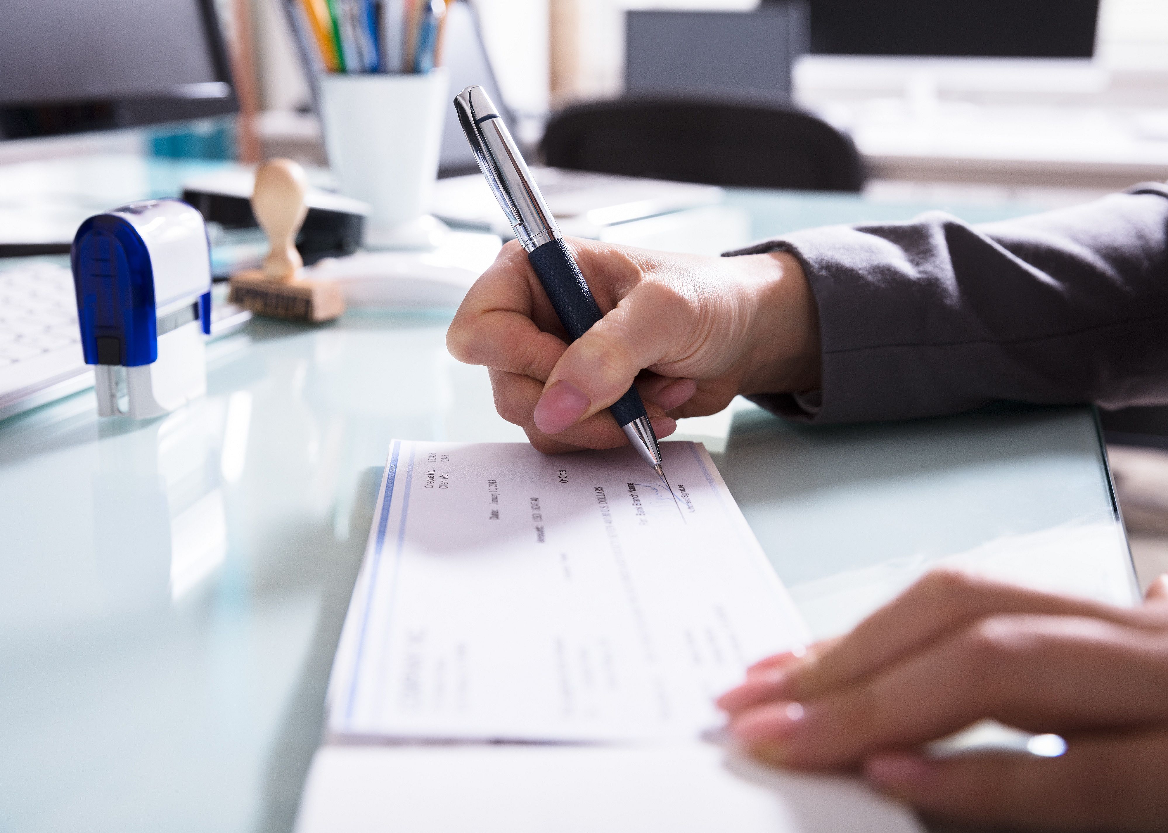 #43. Payroll and timekeeping clerks