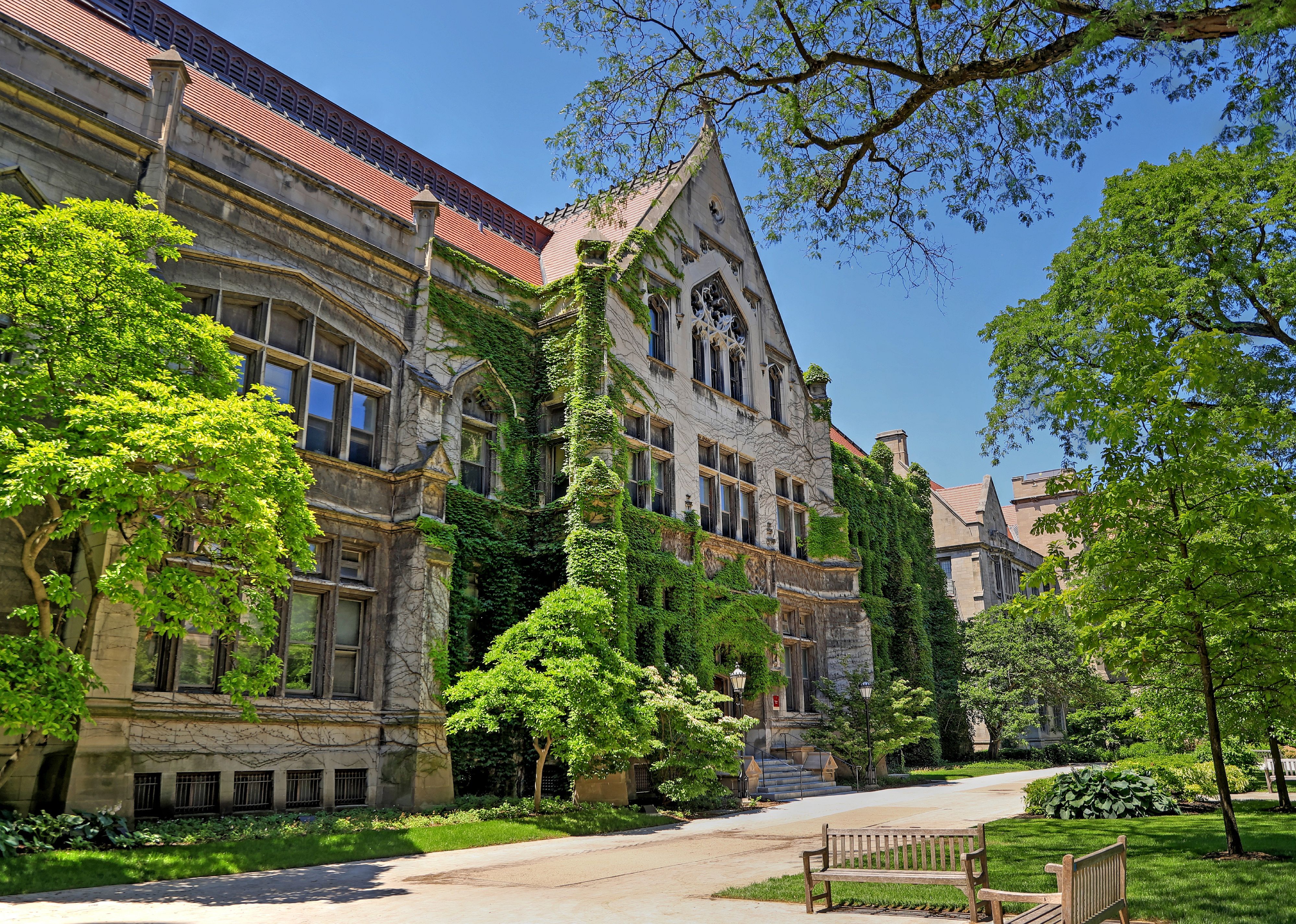 #6. University of Chicago (Chicago)