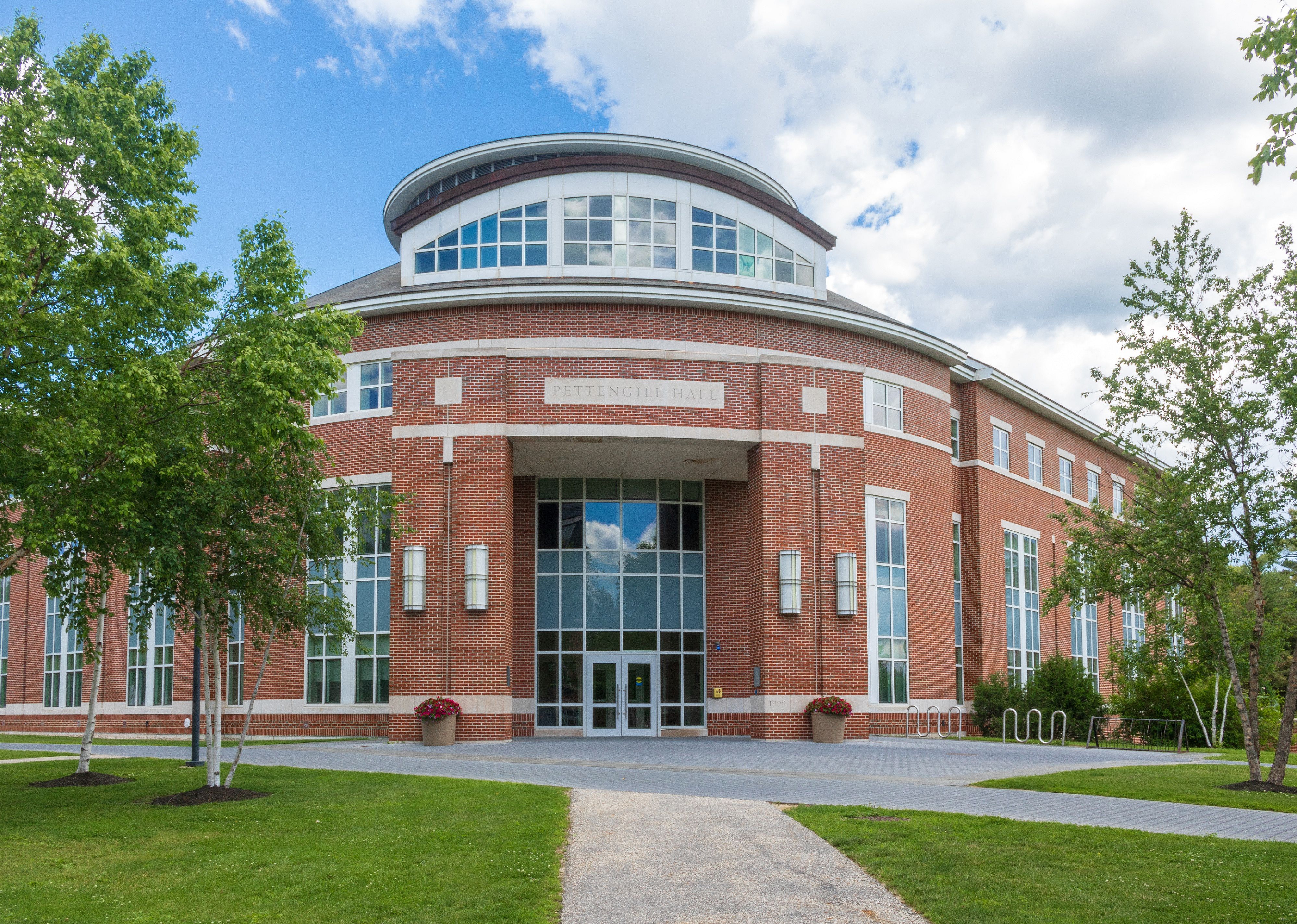 #45. Bates College