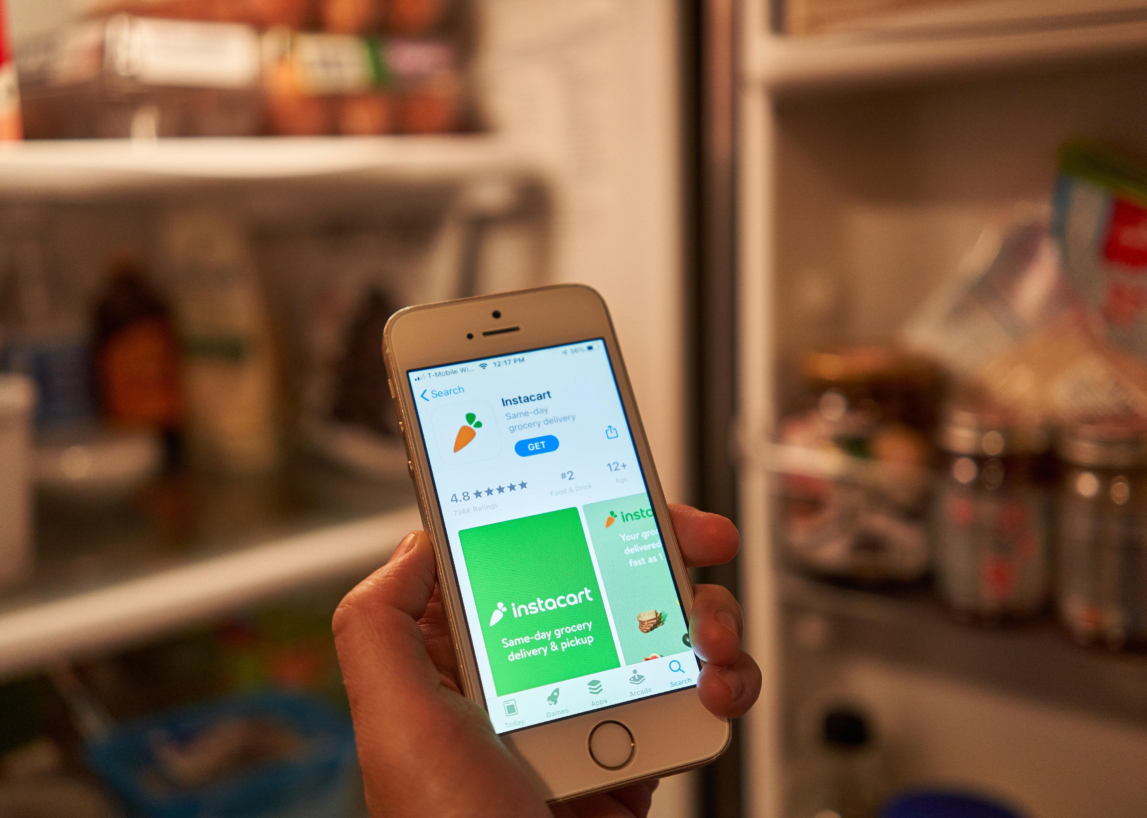 Nearly a quarter of people order groceries online