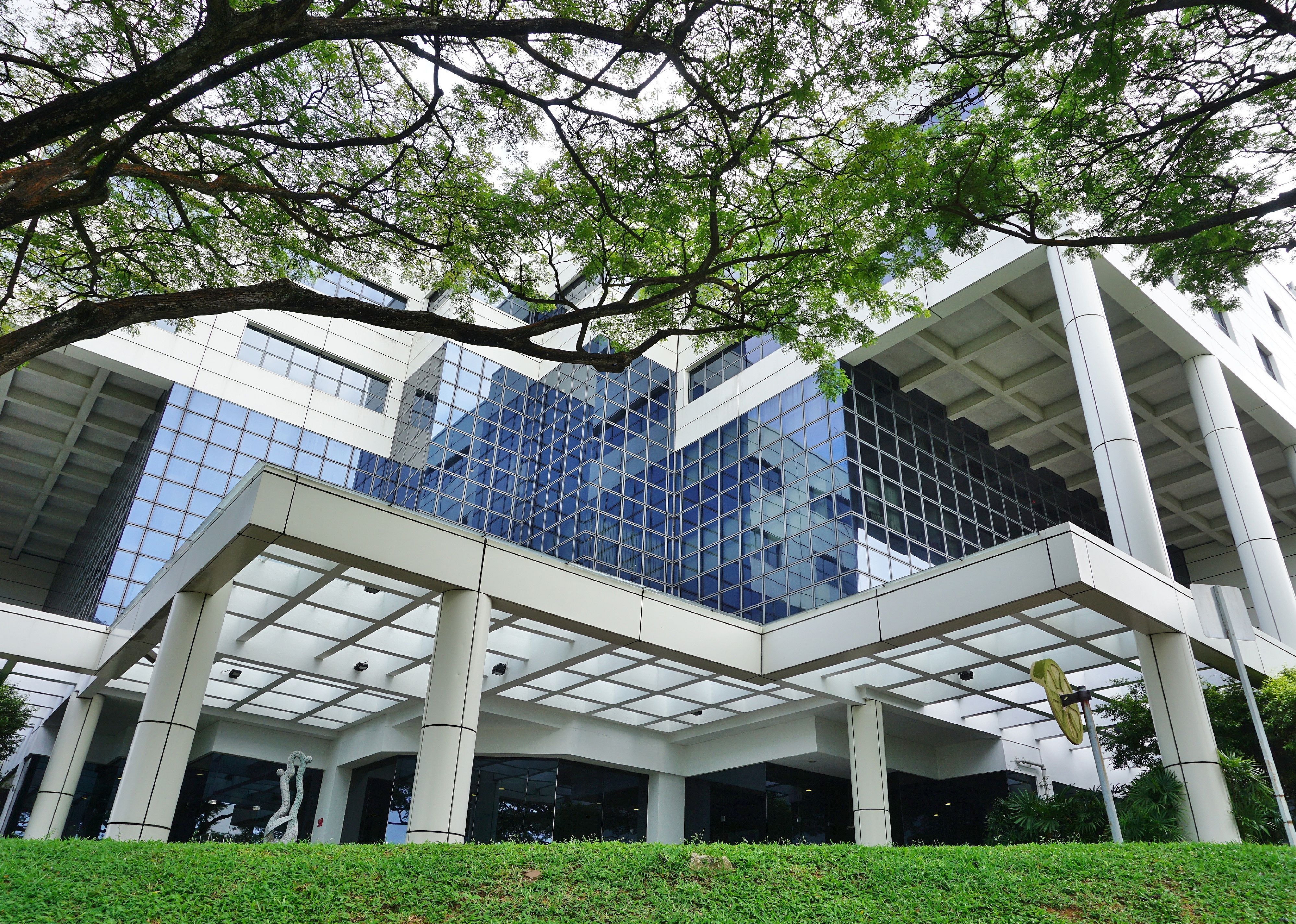 #2. National University of Singapore (tie)