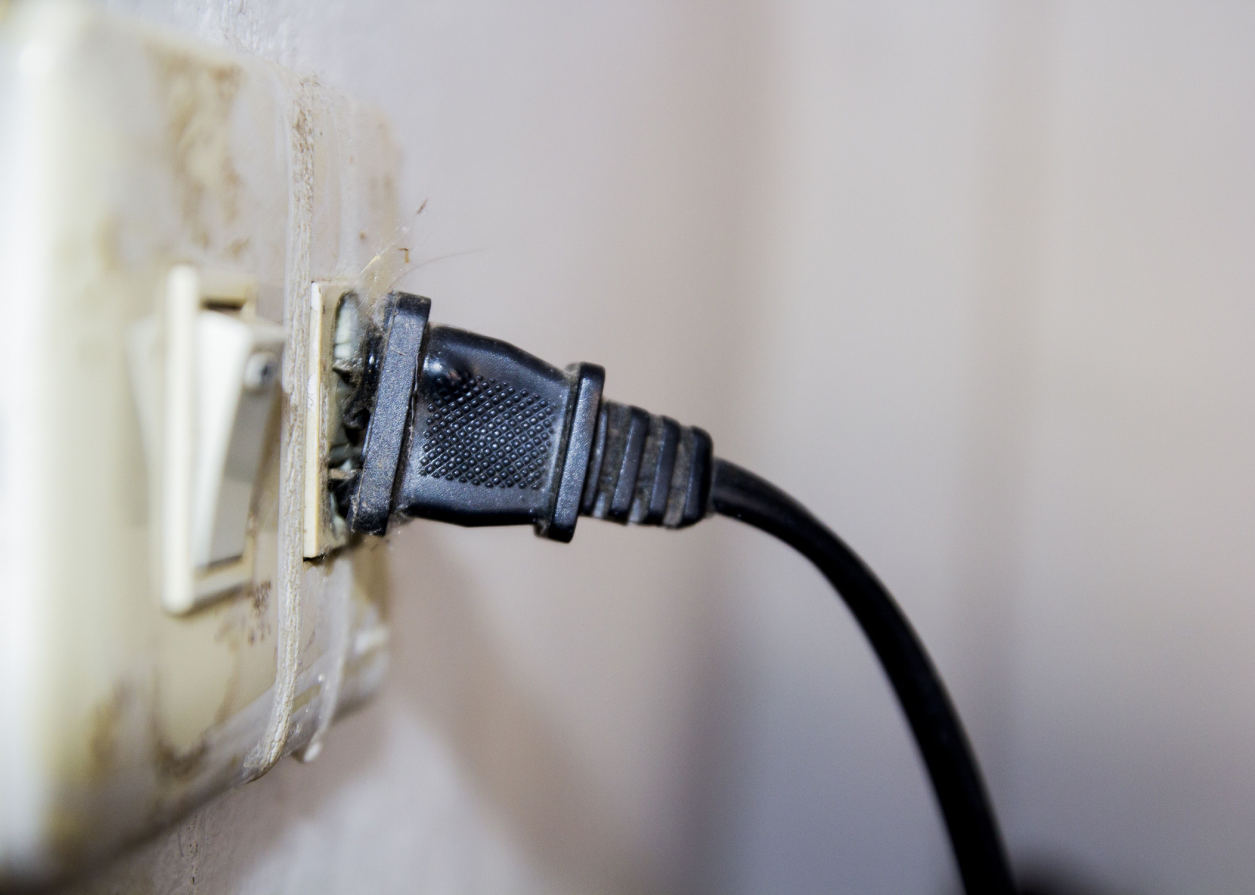 #25. Electric wire or wiring systems (excluding panelboards receptacles or interrupters)