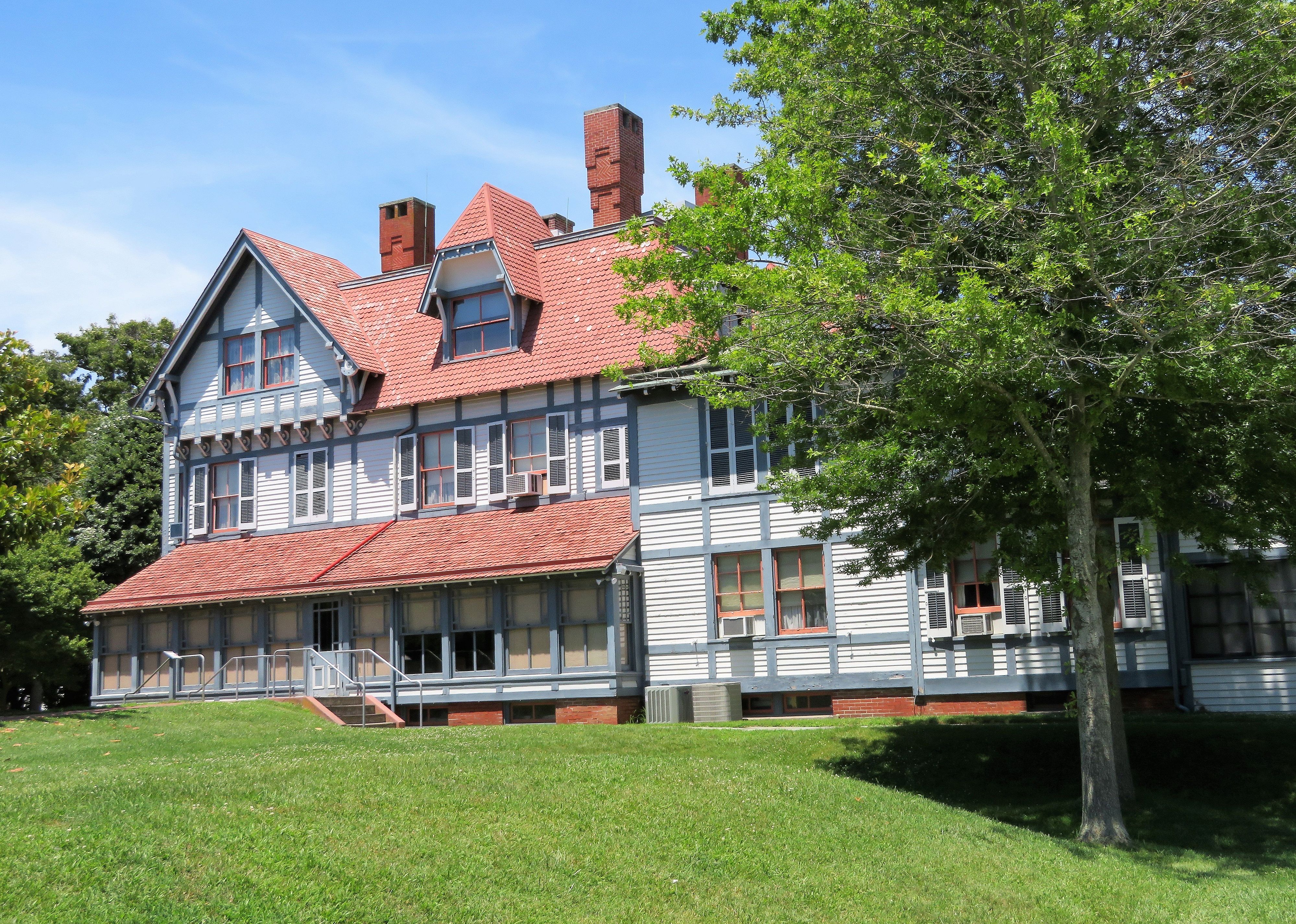 #6. Emlen Physick Estate