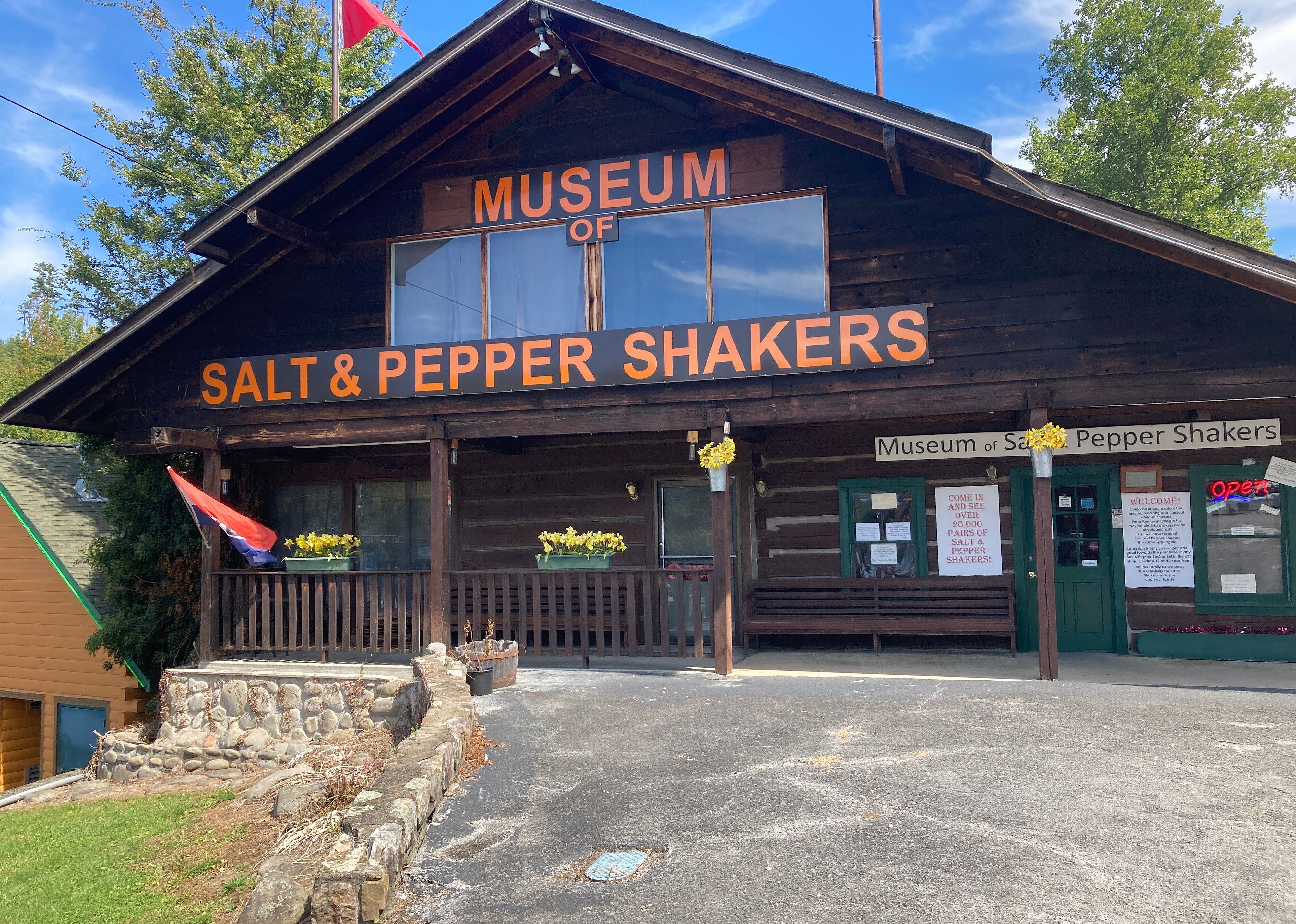 #30. Salt And Pepper Shaker Museum