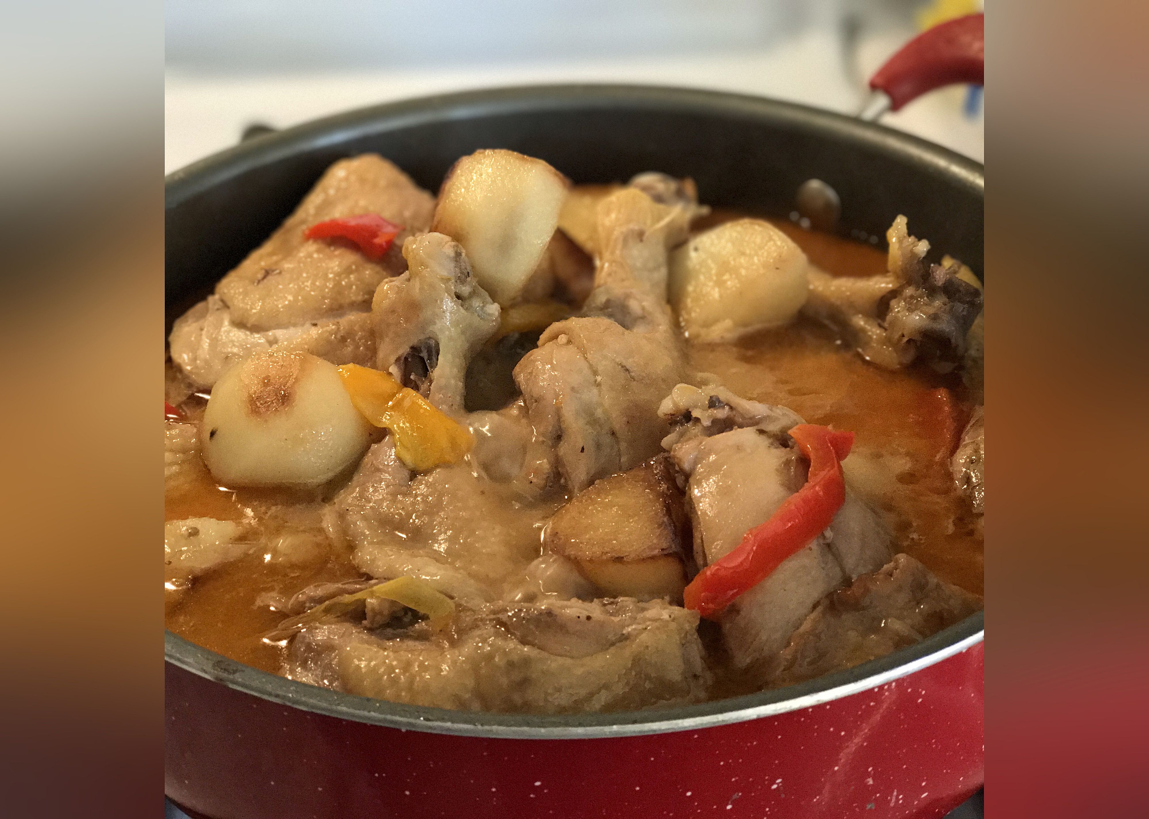 Ginataang Manok (Chicken Cooked in Coconut Milk)