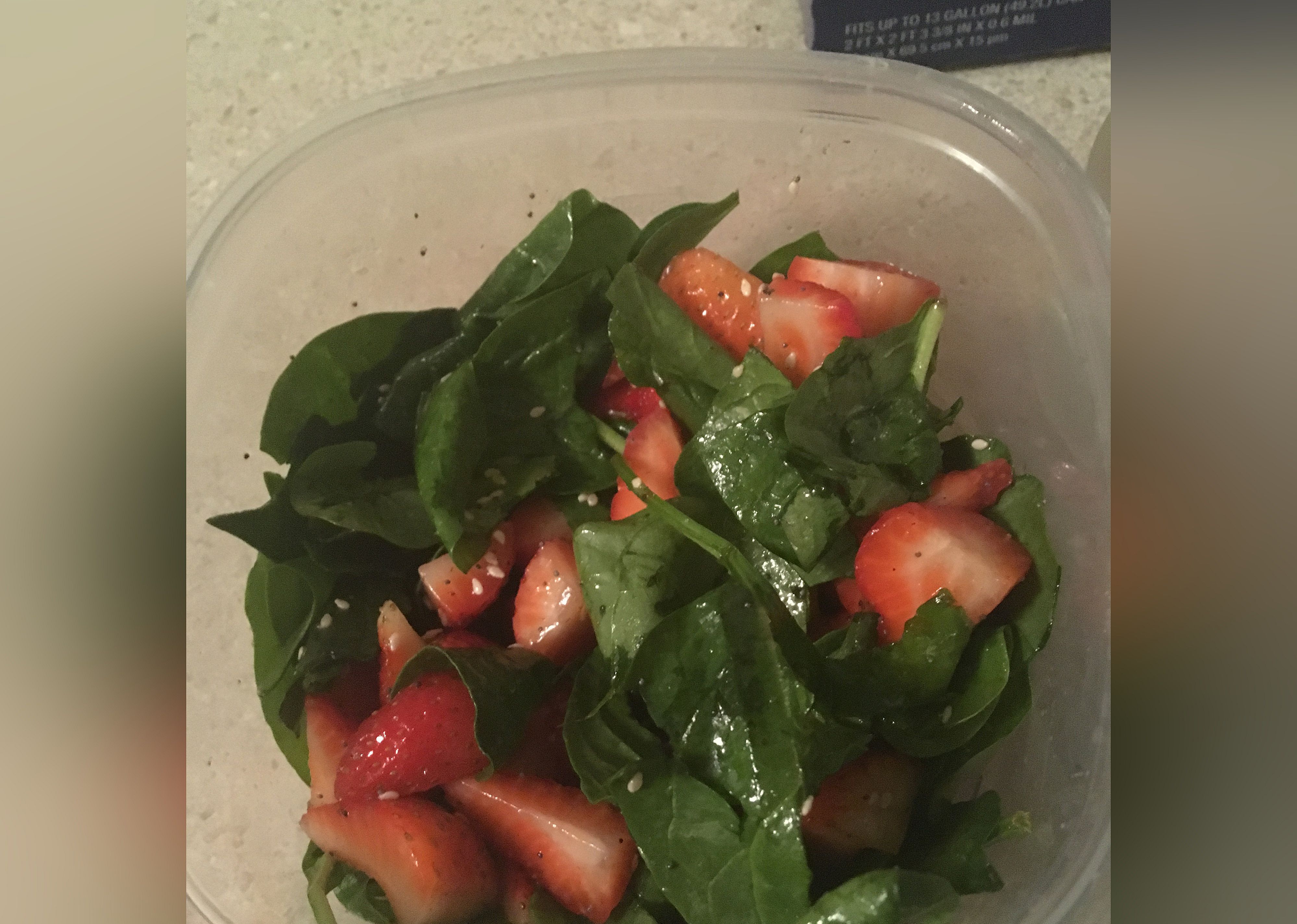 Spinach and Strawberry Salad