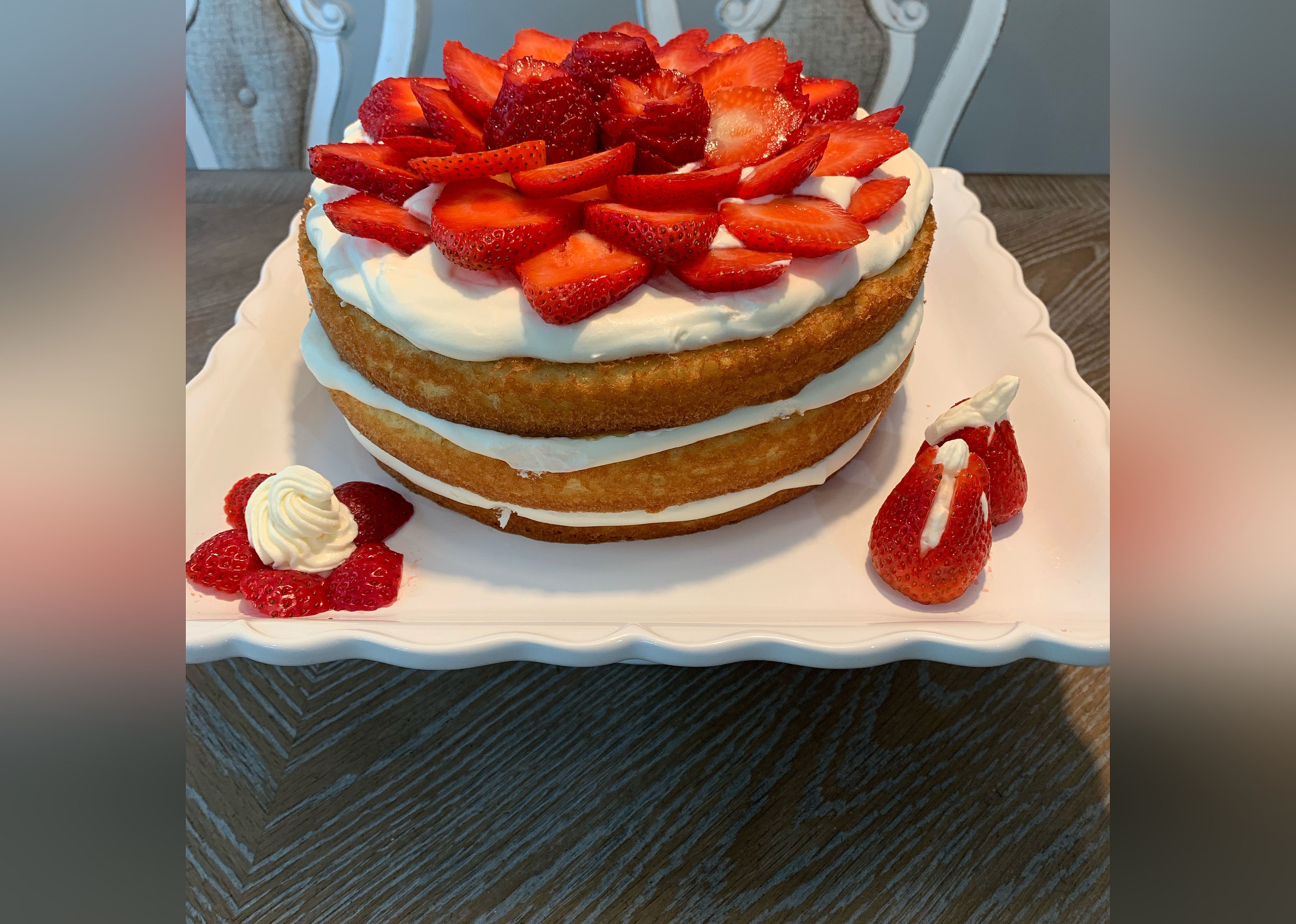 Strawberry Refrigerator Cake