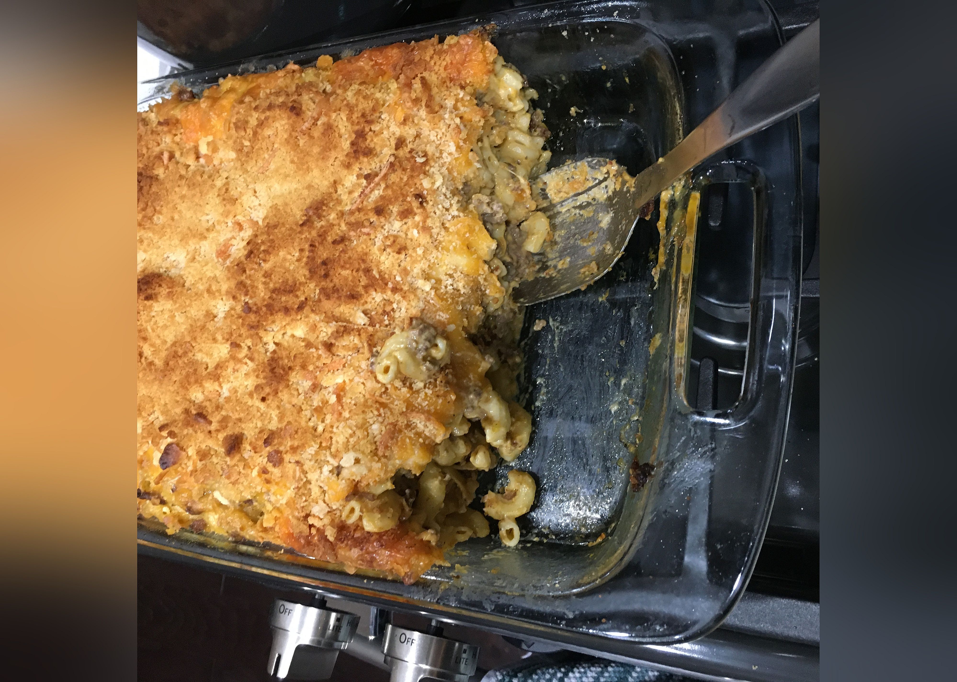 Cheesy Macaroni and Hamburger Casserole