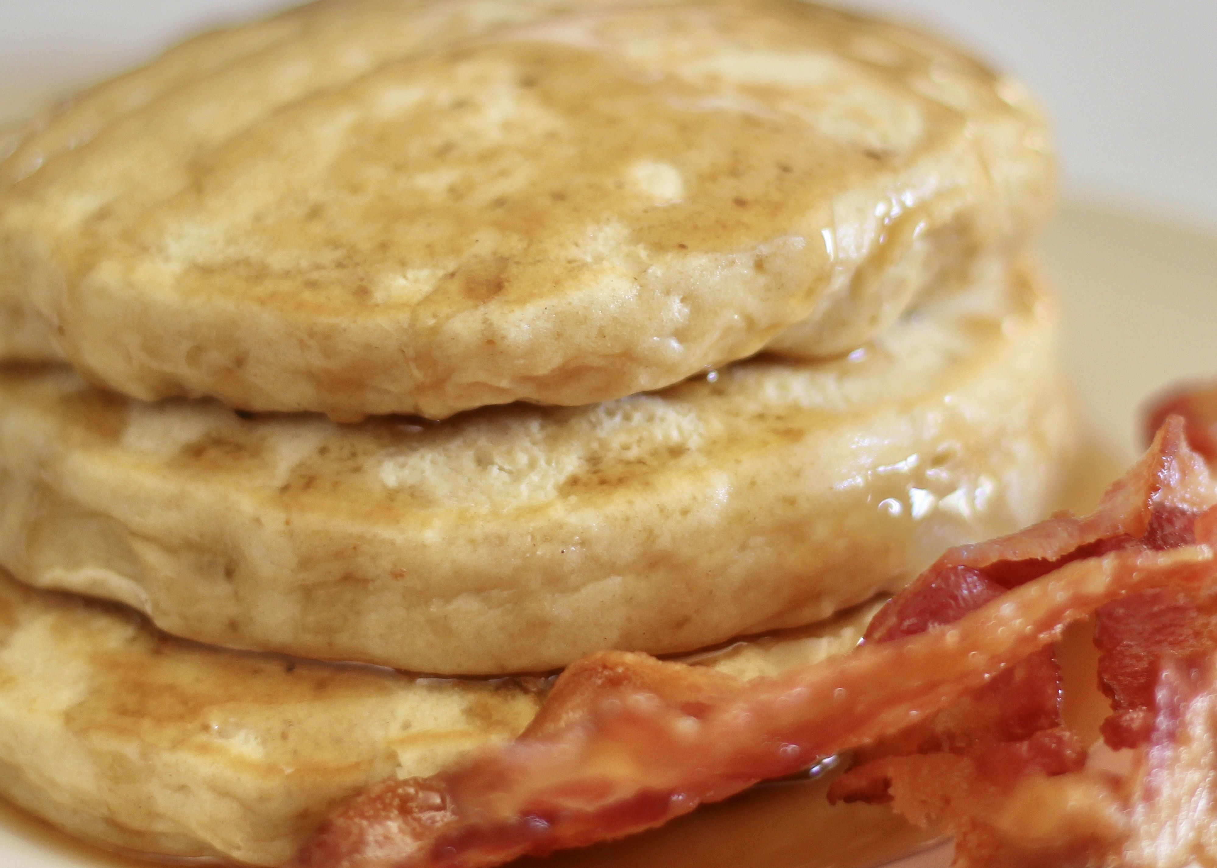 Japanese-Style Fluffy Pancakes