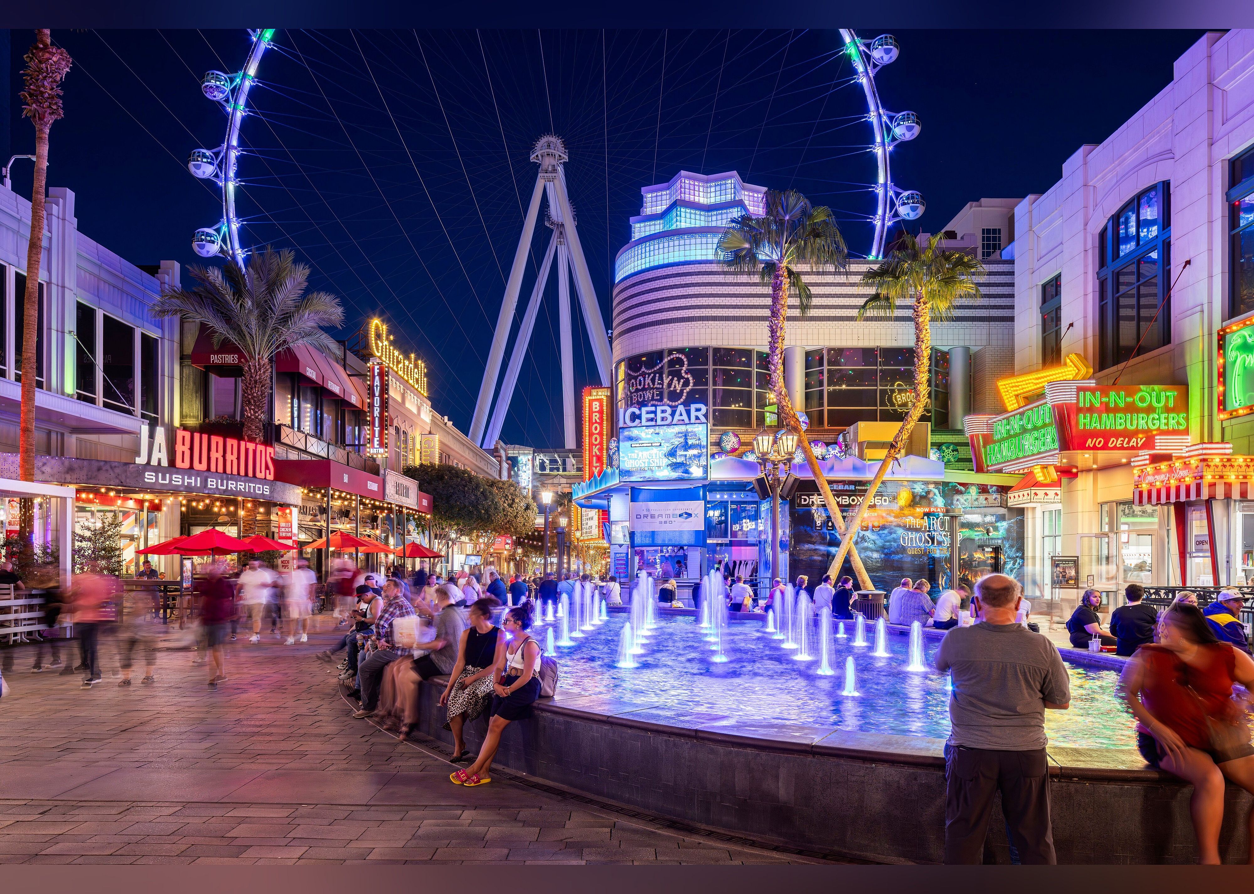 #20. The Linq Promenade