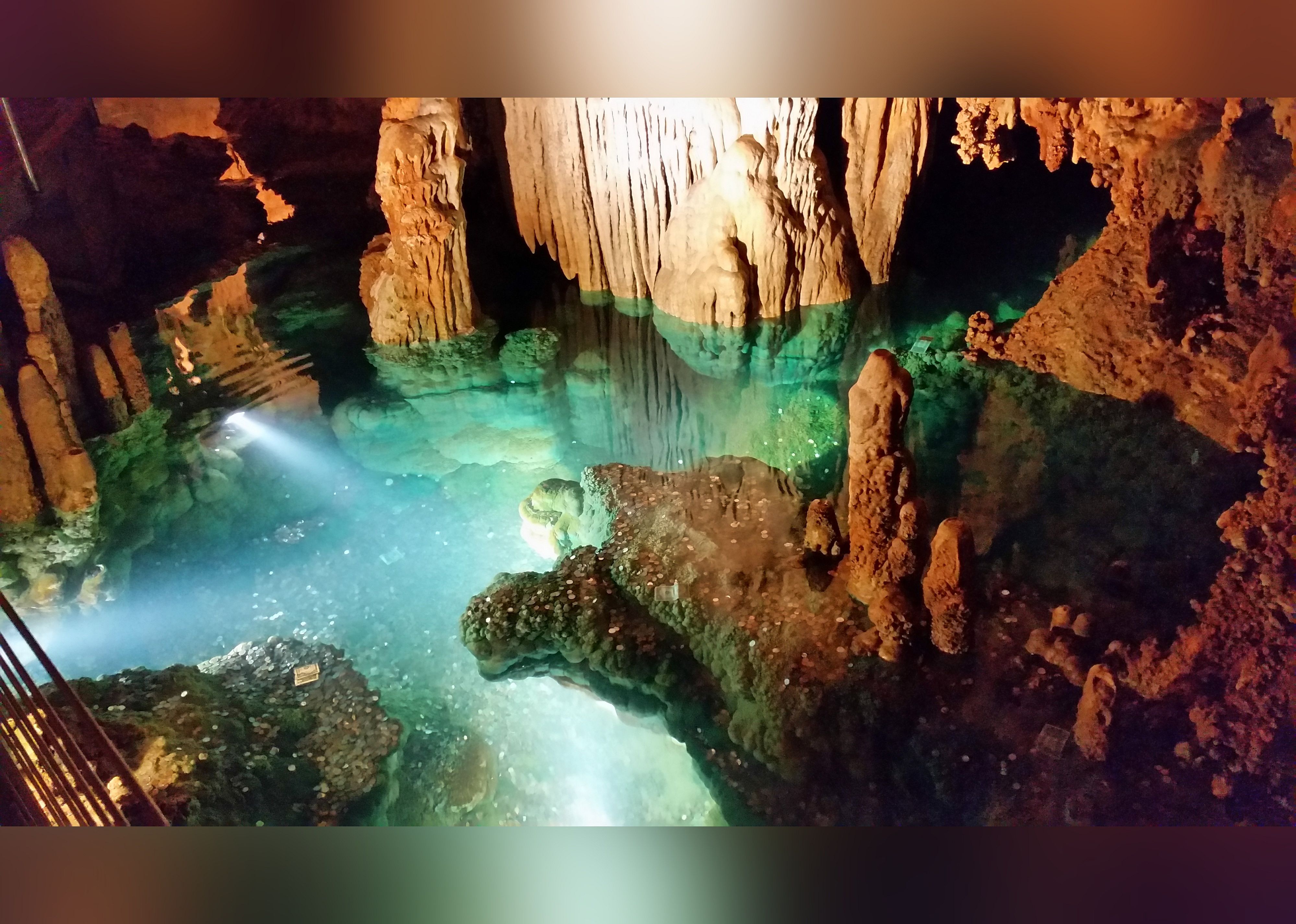 #2. Luray Caverns