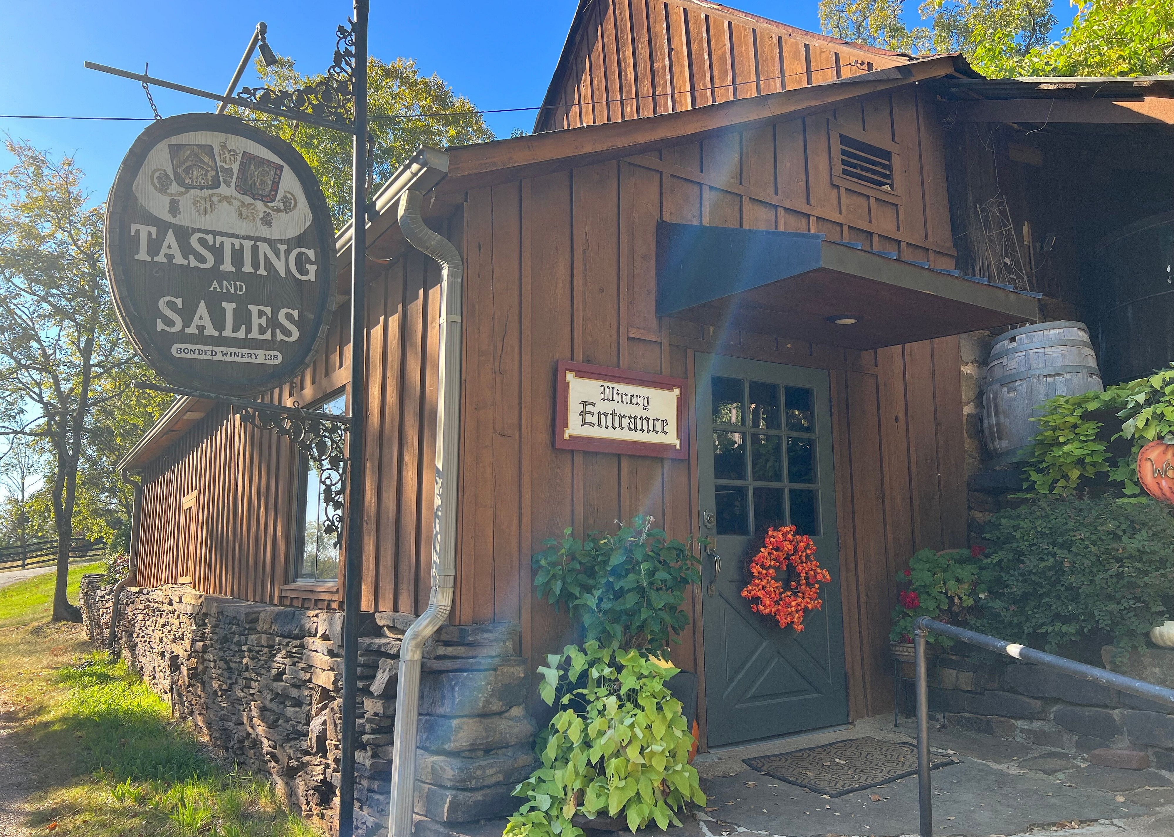 #8. Mount Bethel WInery