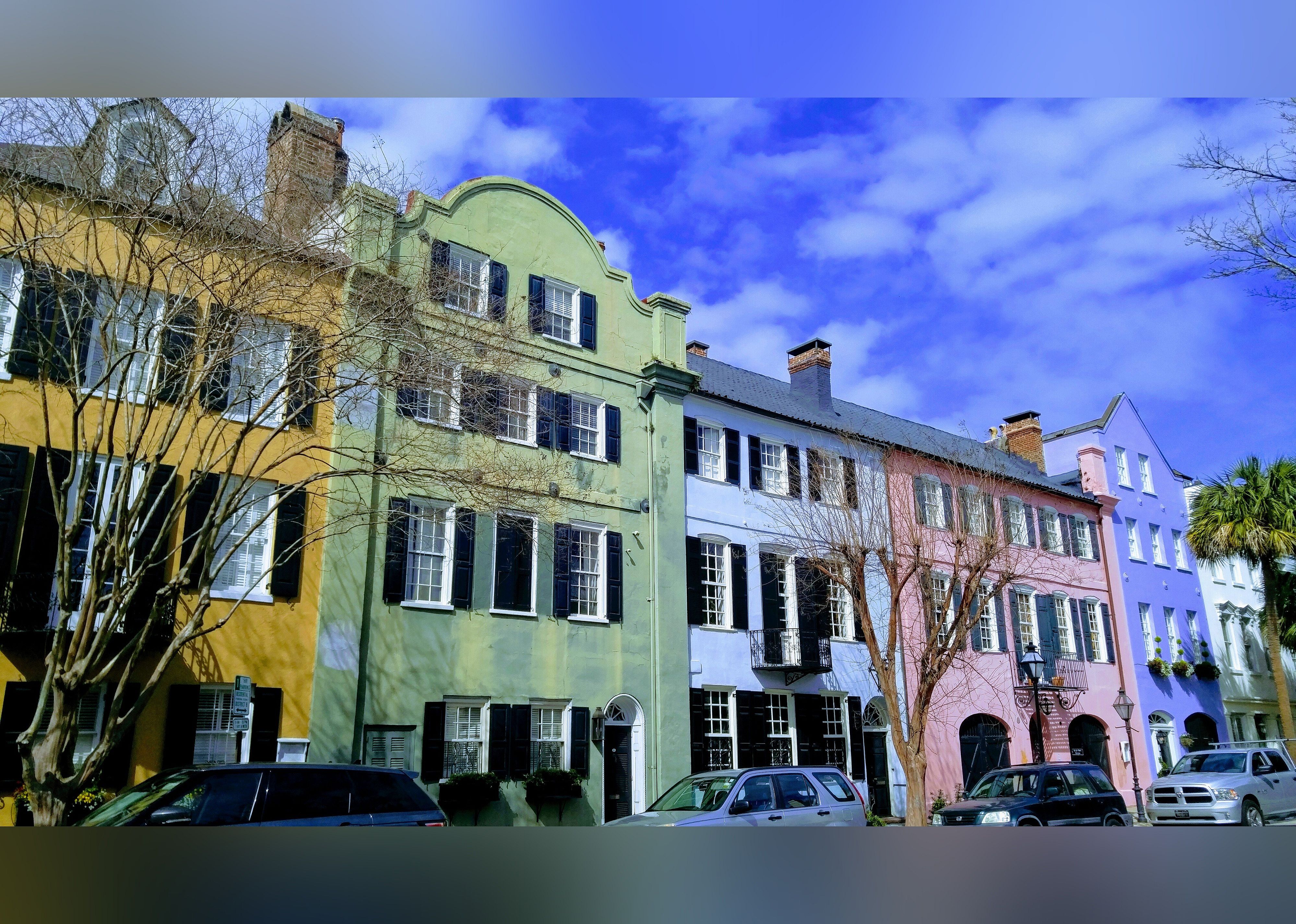 #15. Rainbow Row