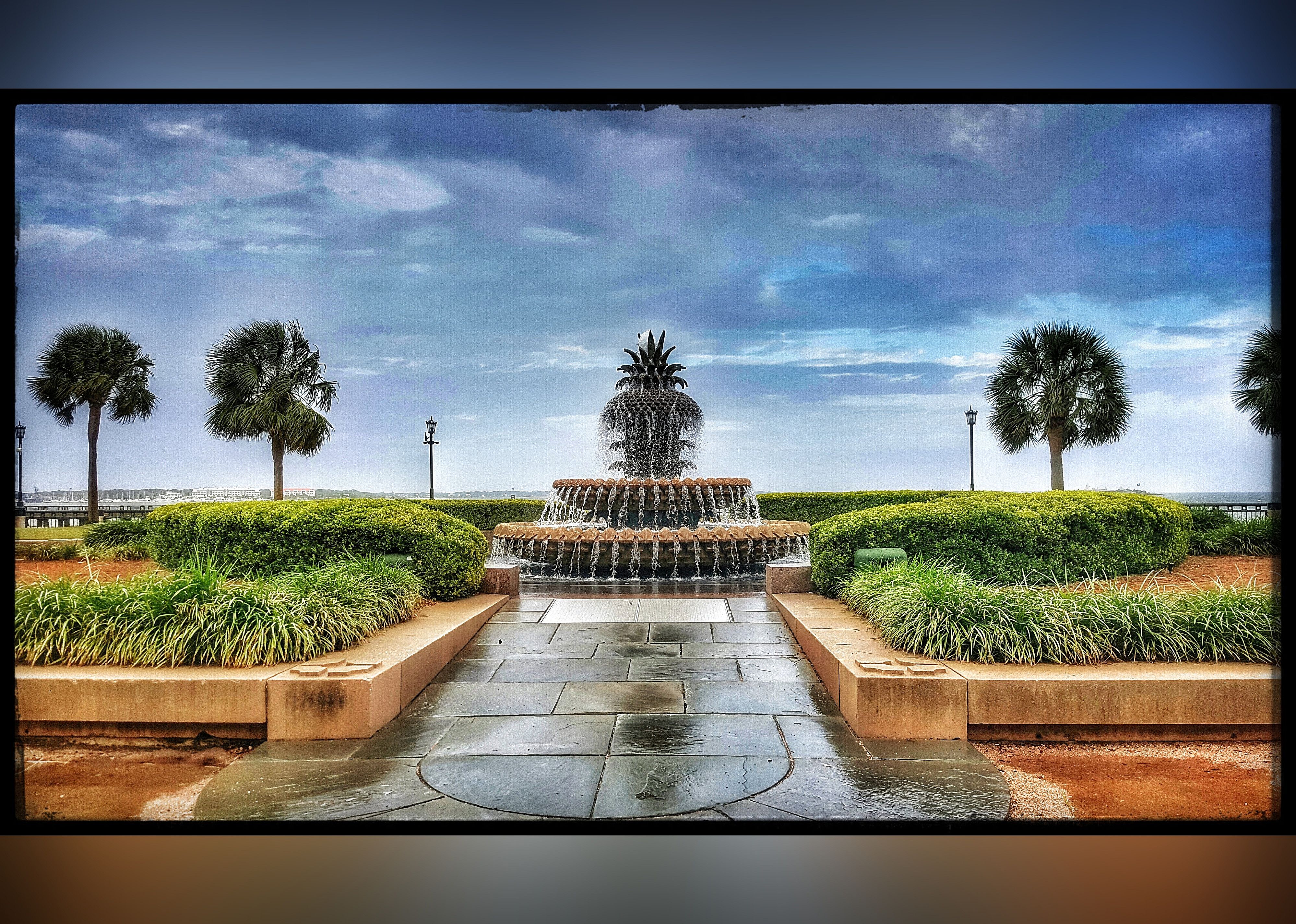 #20. Pineapple Fountain