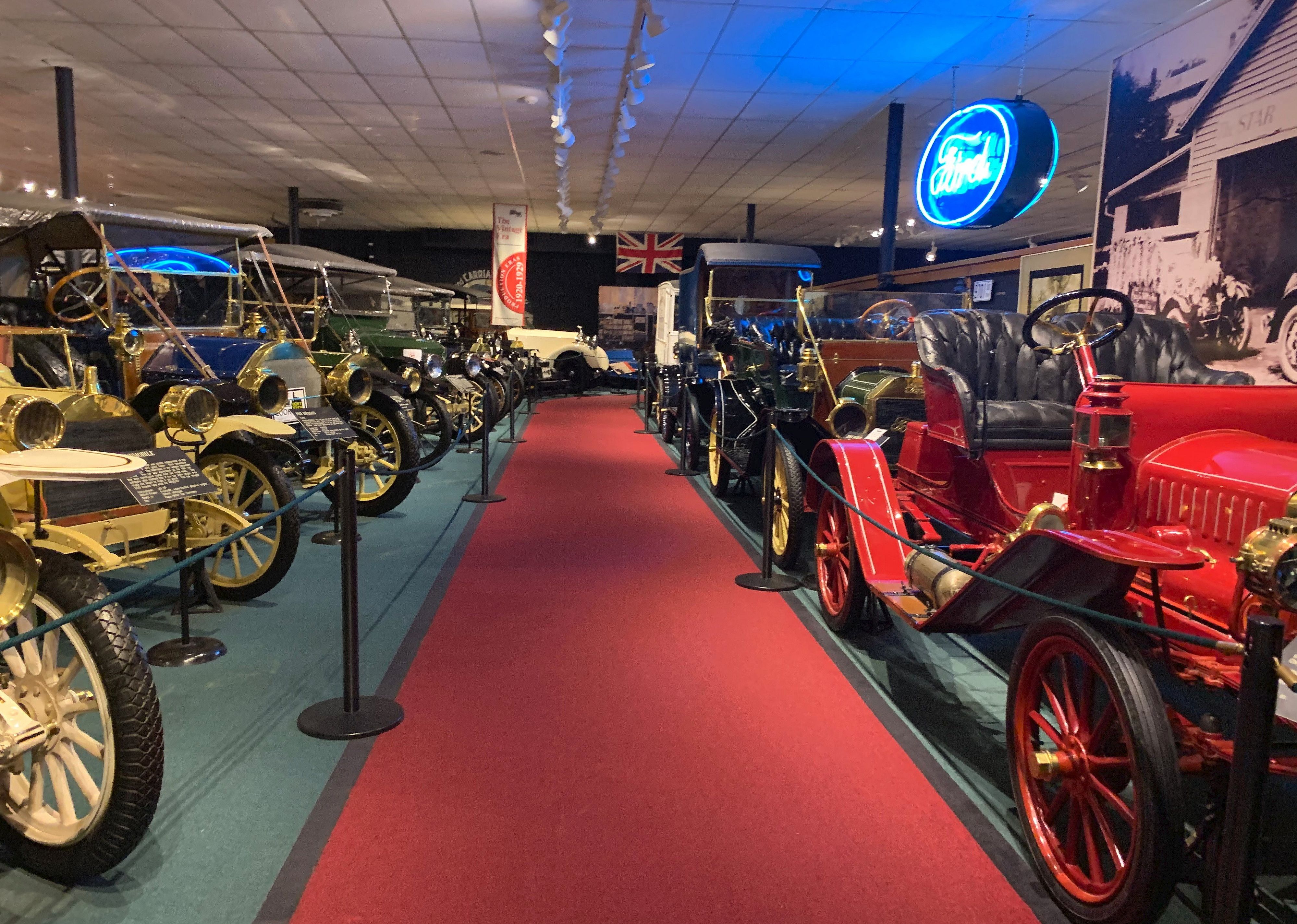 #18. The Car and Carriage Caravan Museum
