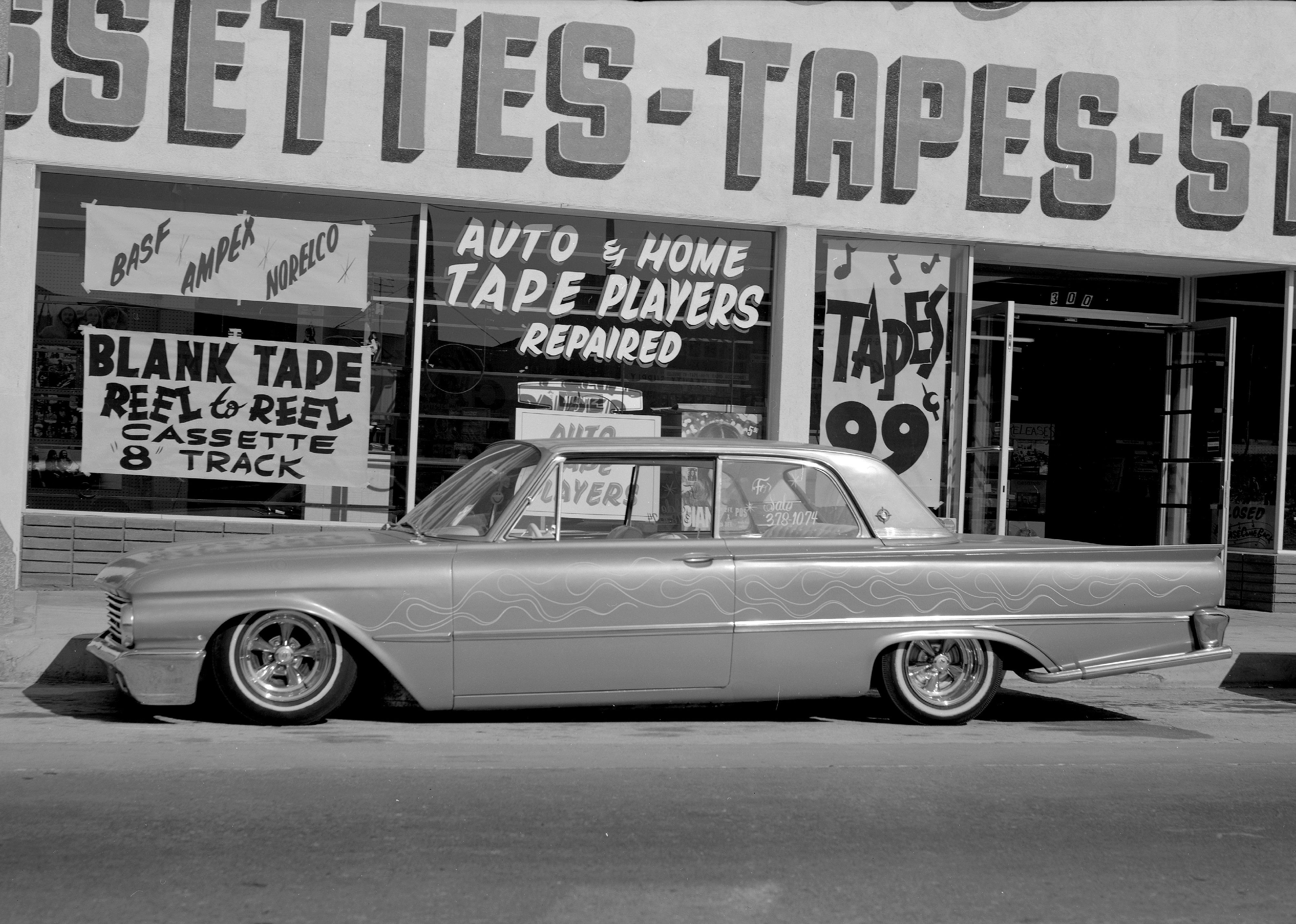 1971: Cassettes change everything