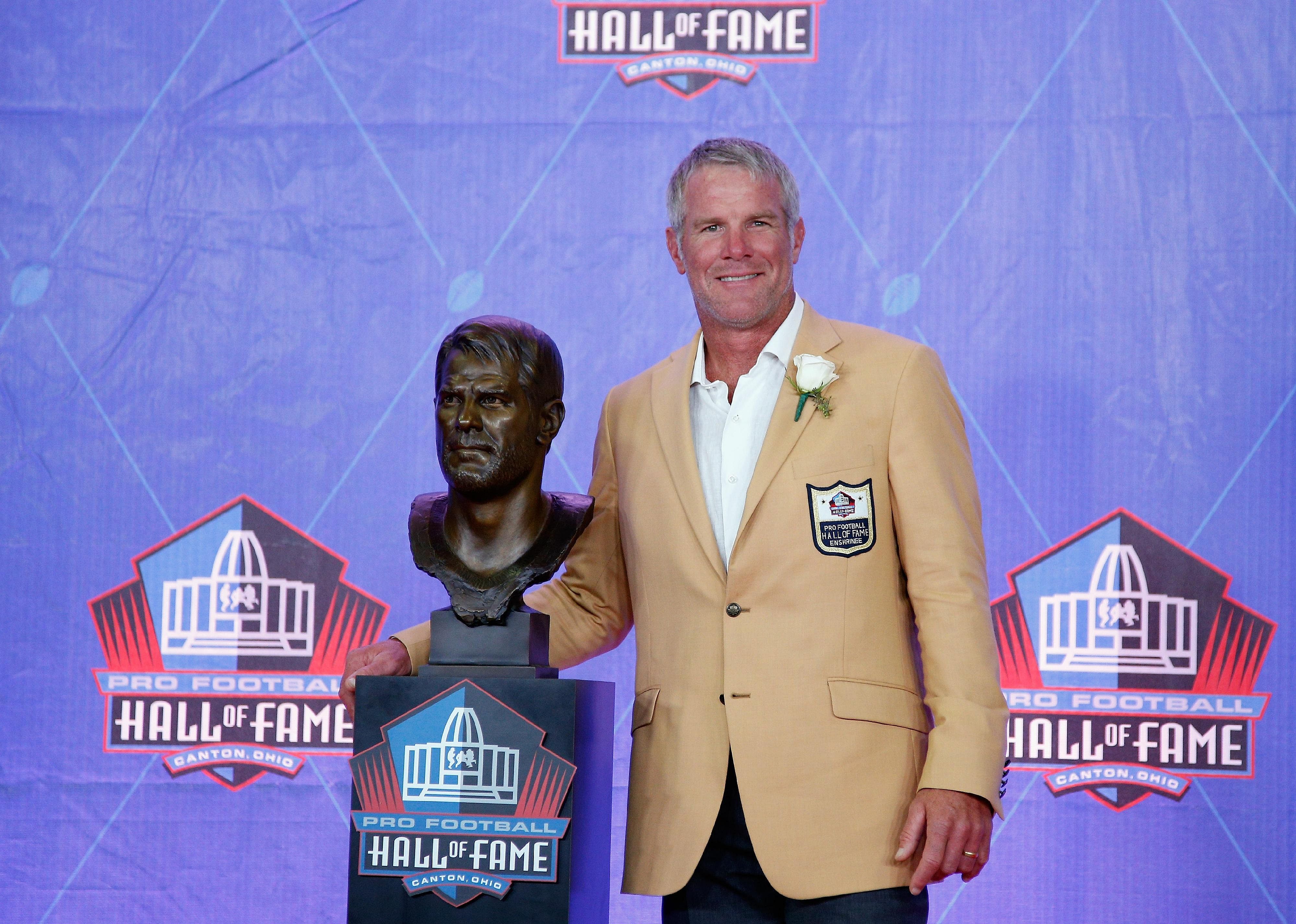 #14. Brett Favre (tie)