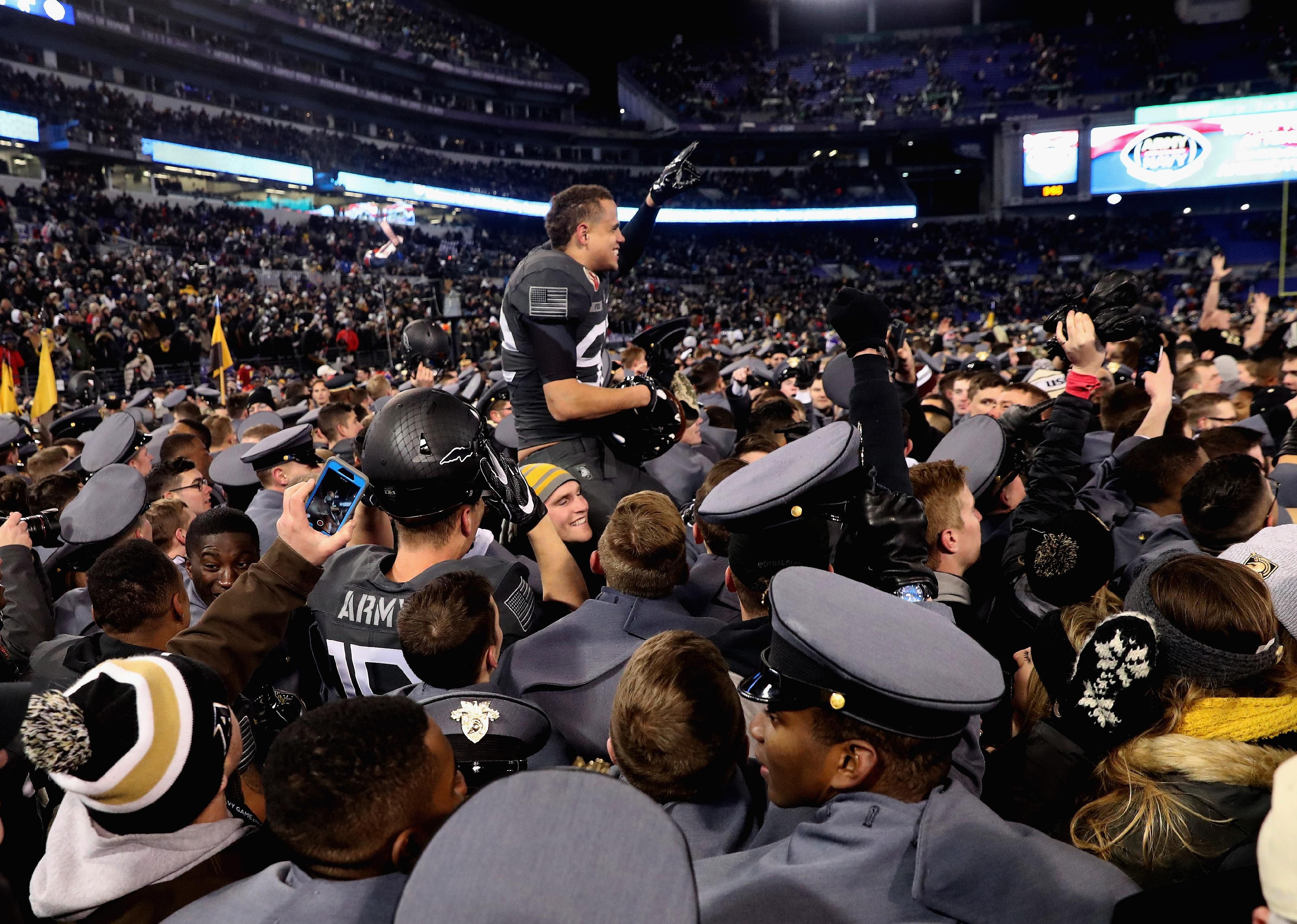 2016: Army football ends 14-game losing streak vs. Navy