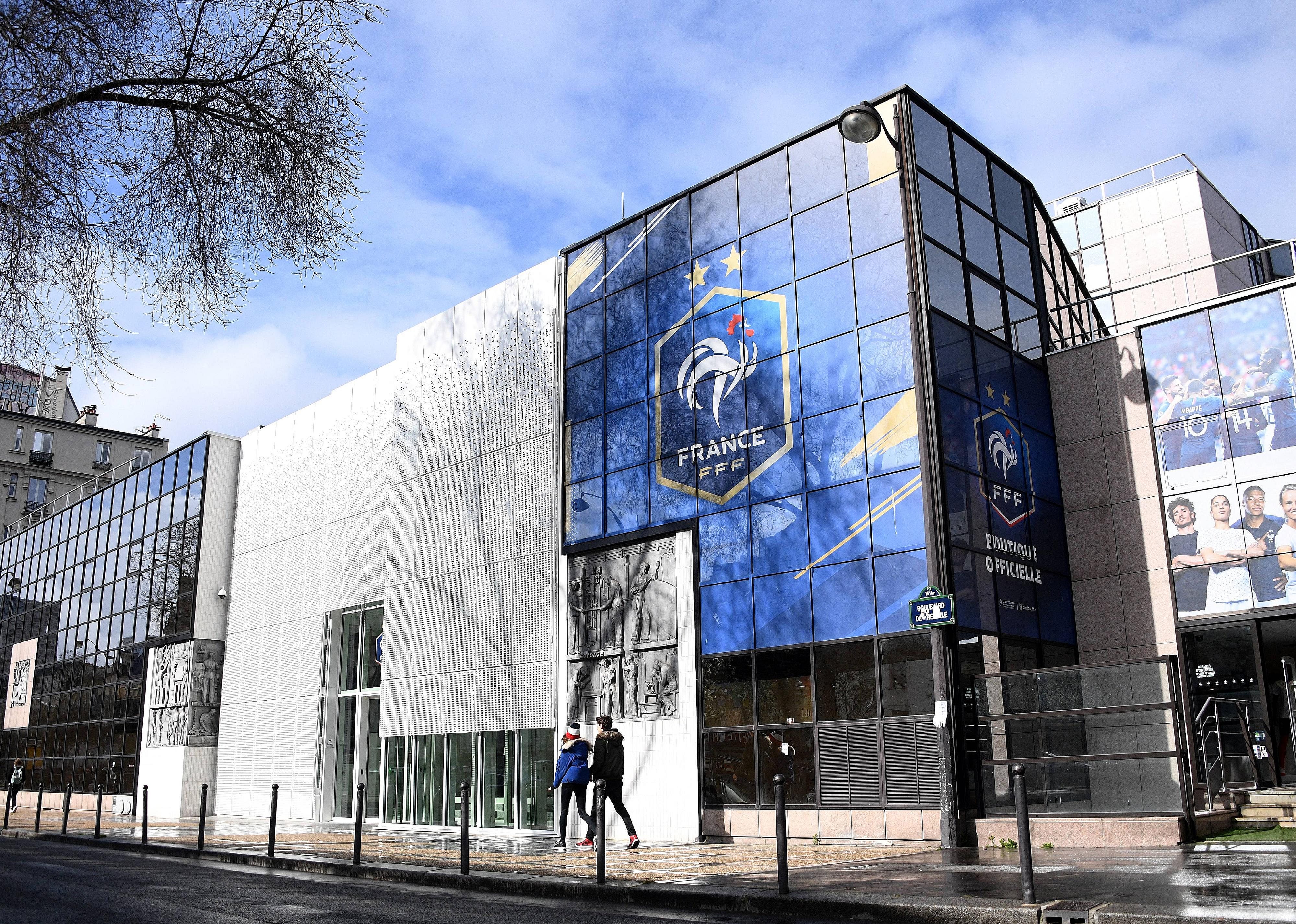 7 a.m., March 13, 2020: Dominoes continue to fall in European soccer