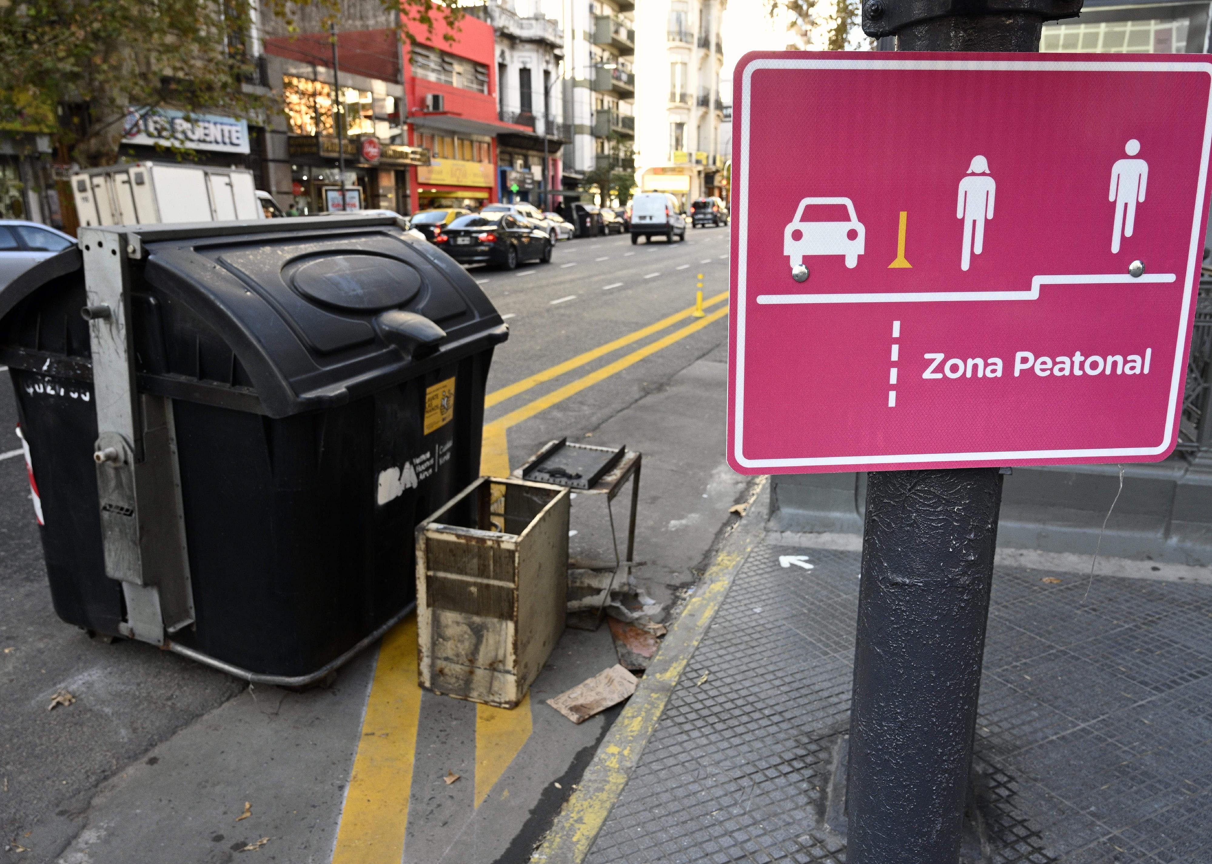 Expanded sidewalks in Argentina