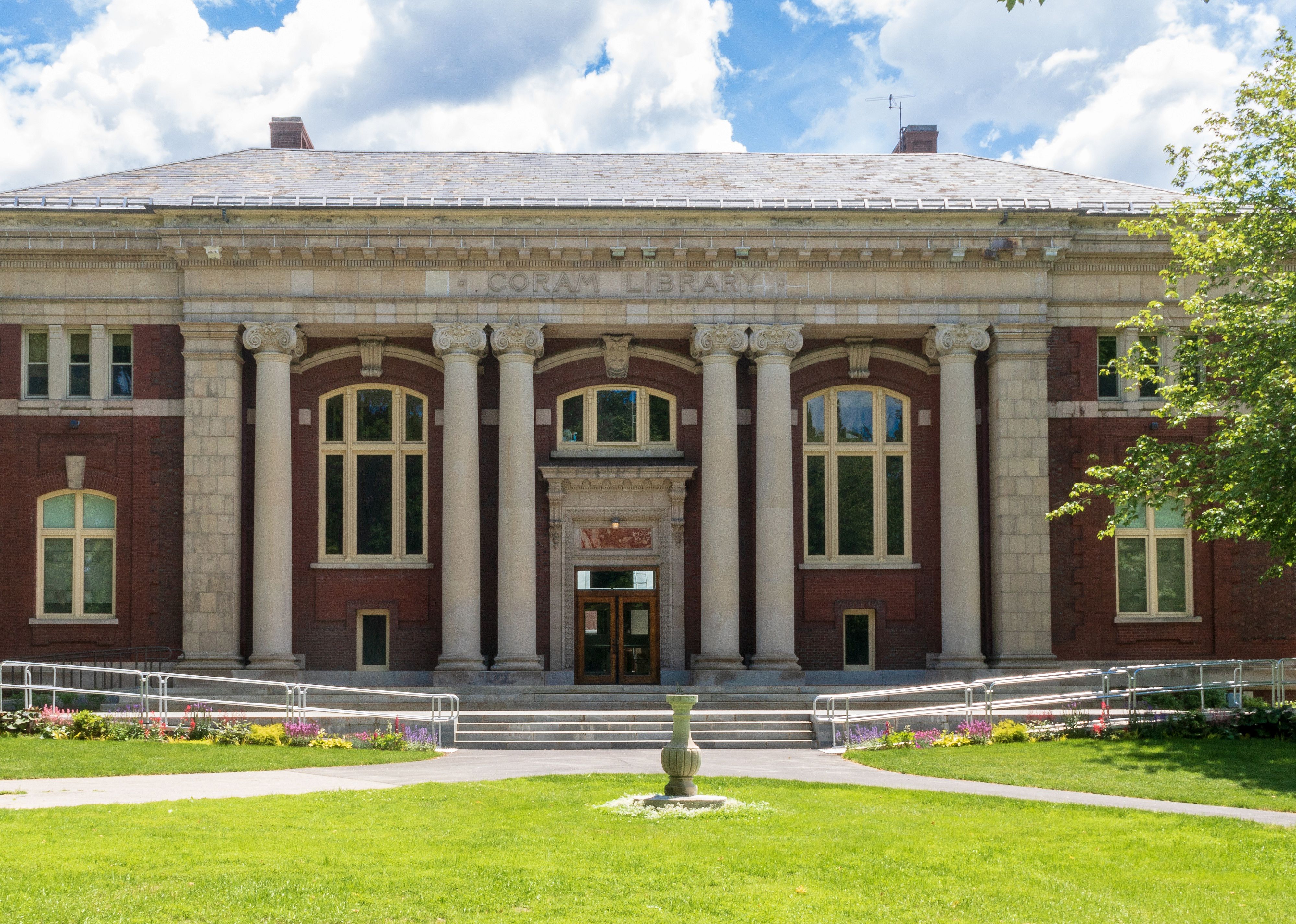 #21. Bates College