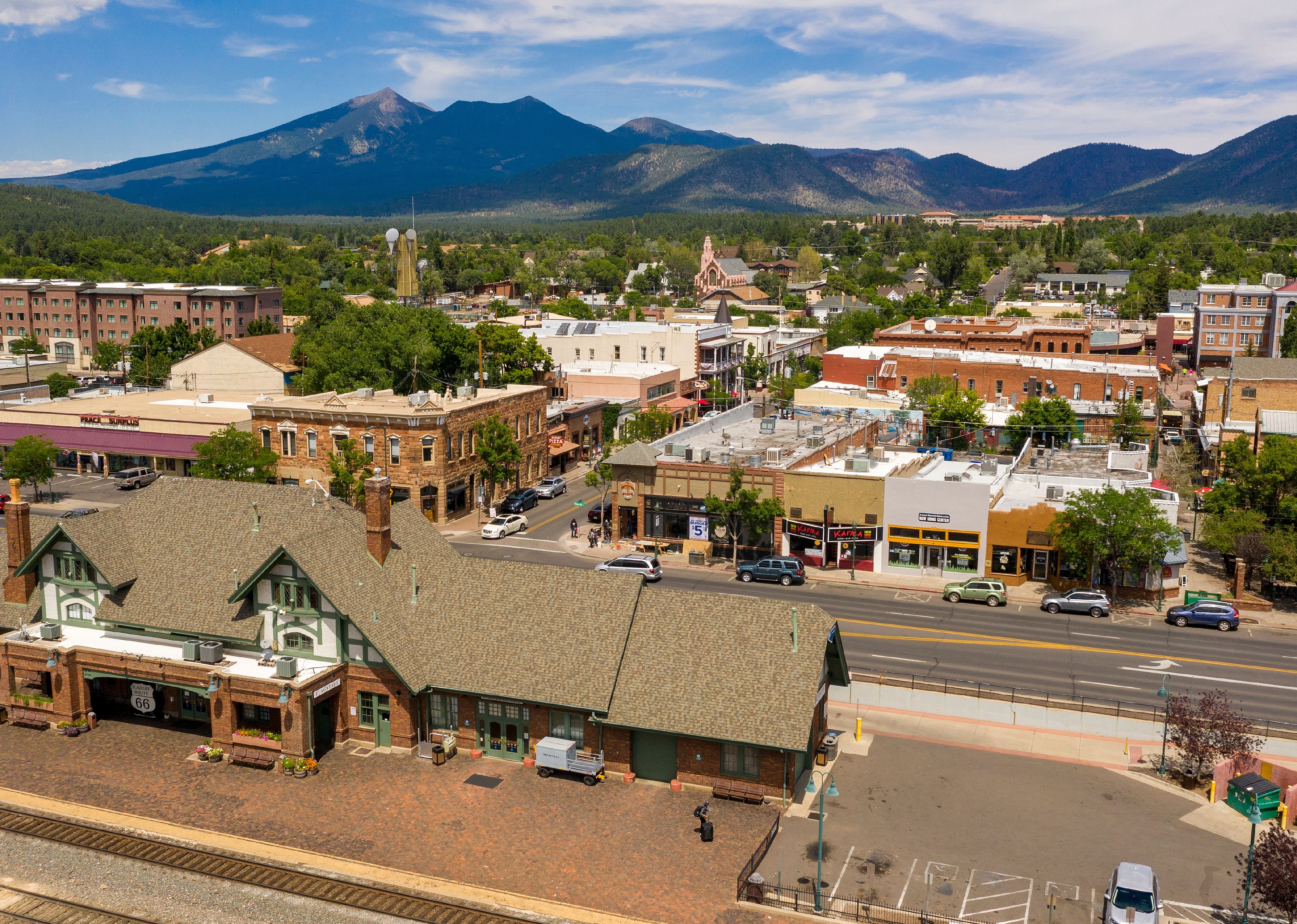 Traffic and the train station on Route 66 in Flagstaff, Arizona