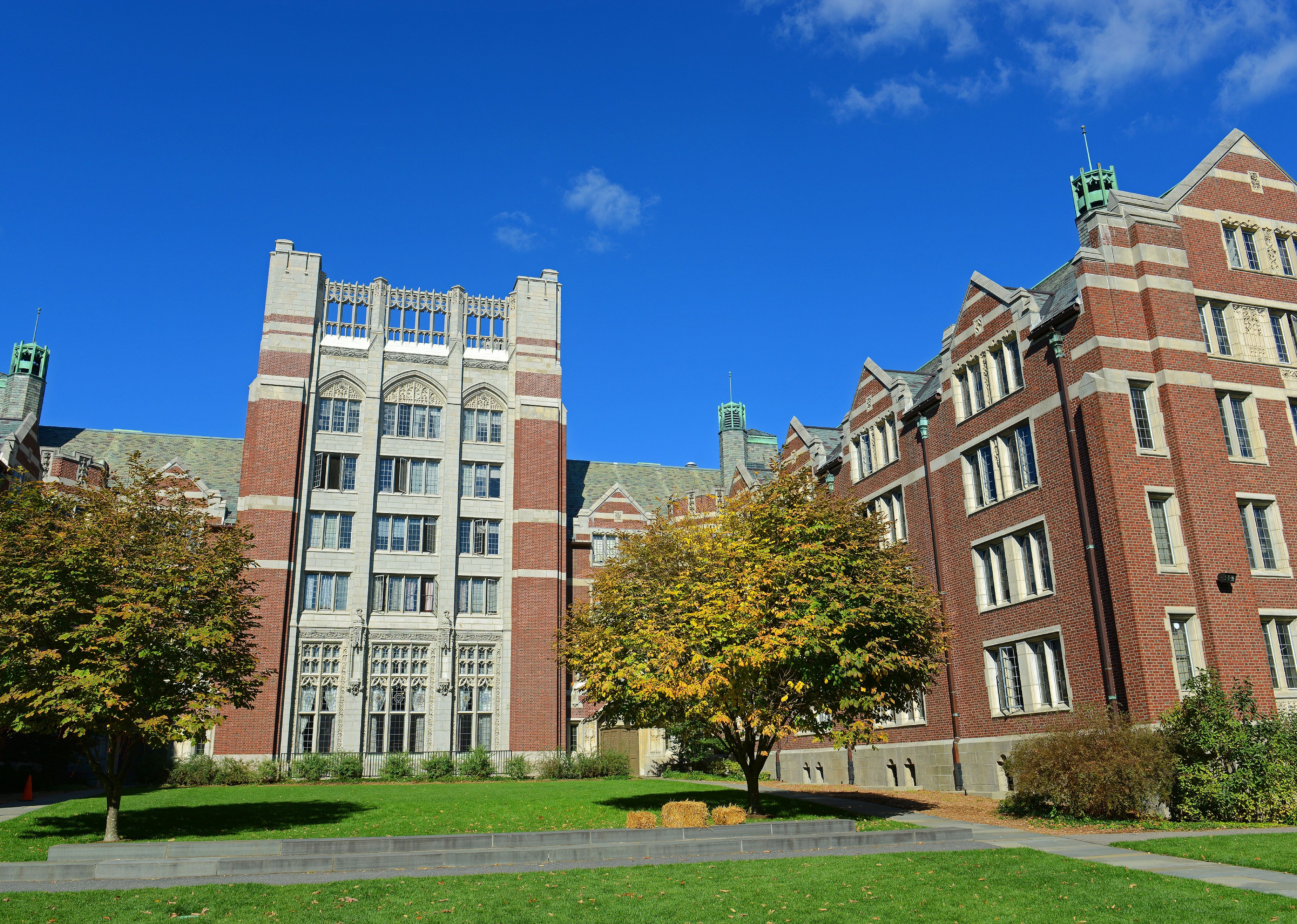 #31. Wellesley College