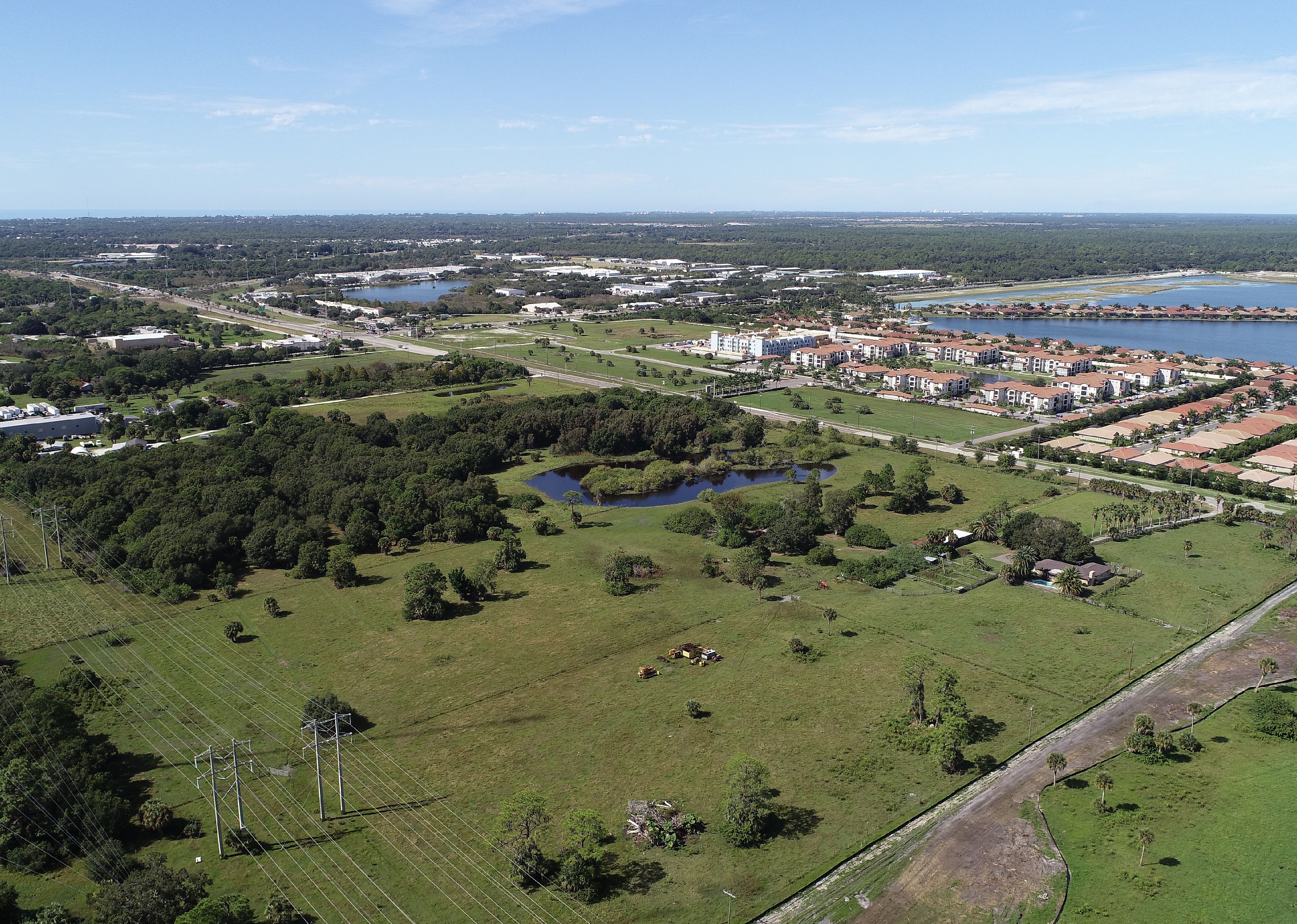 Aerial photo near Interstate 75 and Jacaranda.