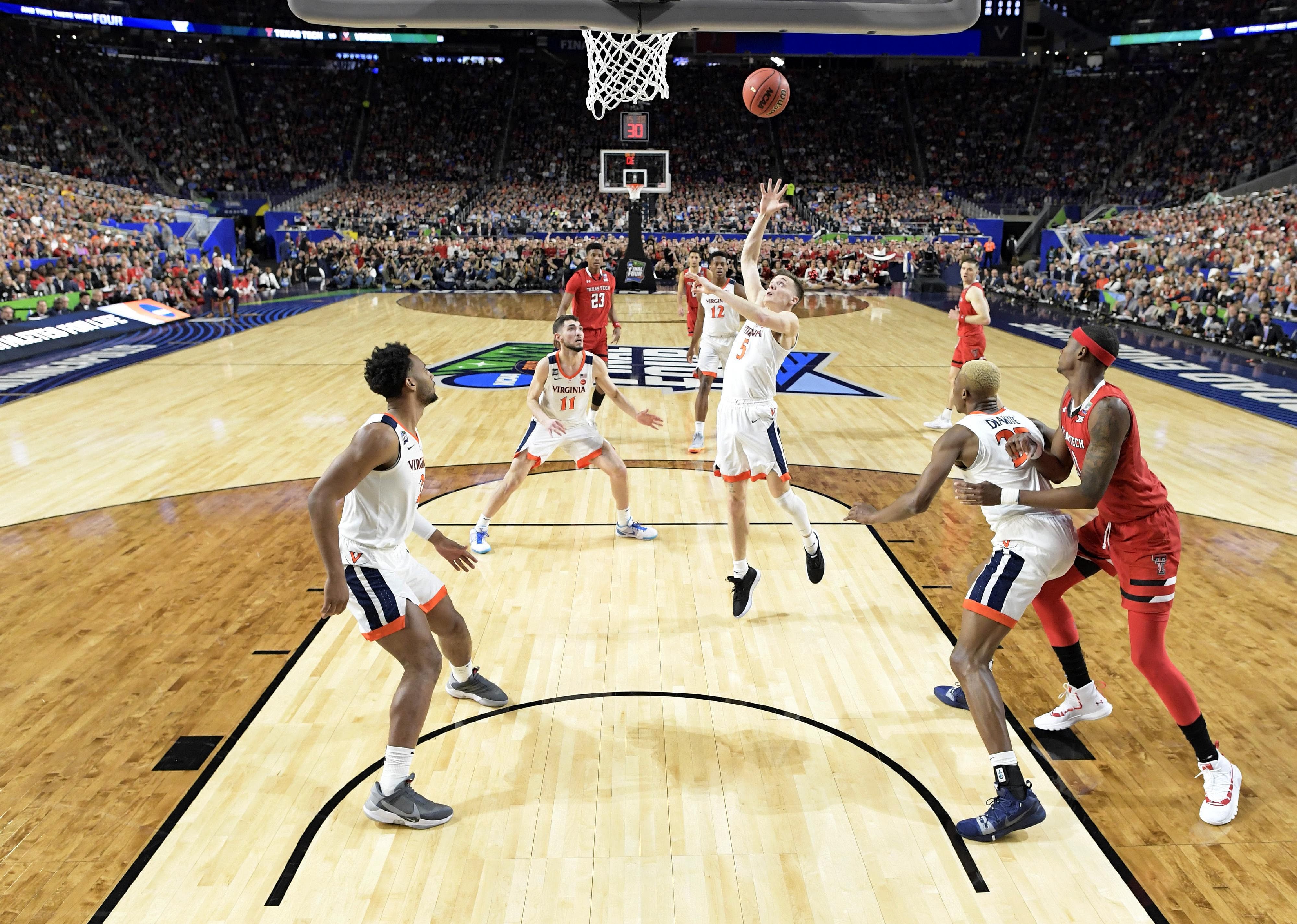 Feb. 29, 2020: March Madness without fans?