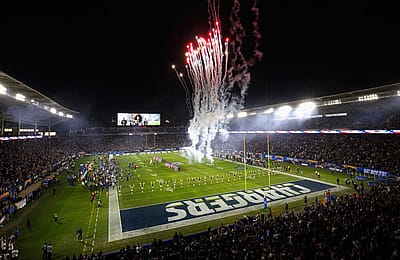 Bing Predicts NFL Week 17