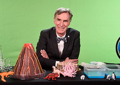 The pioneering life of Bill Nye—from science celeb to space innovator
