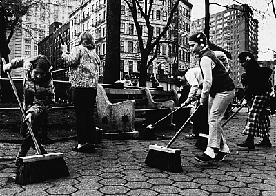 Earth Day to school strikes: A timeline of the American environmental movement