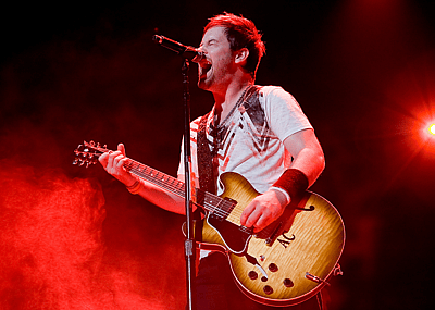 'American Idol' season 7 winner David Cook performs during the American Idols Live! Tour 2008 at the Conseco Fieldhouse on July 22, 2008 in Indianapolis.