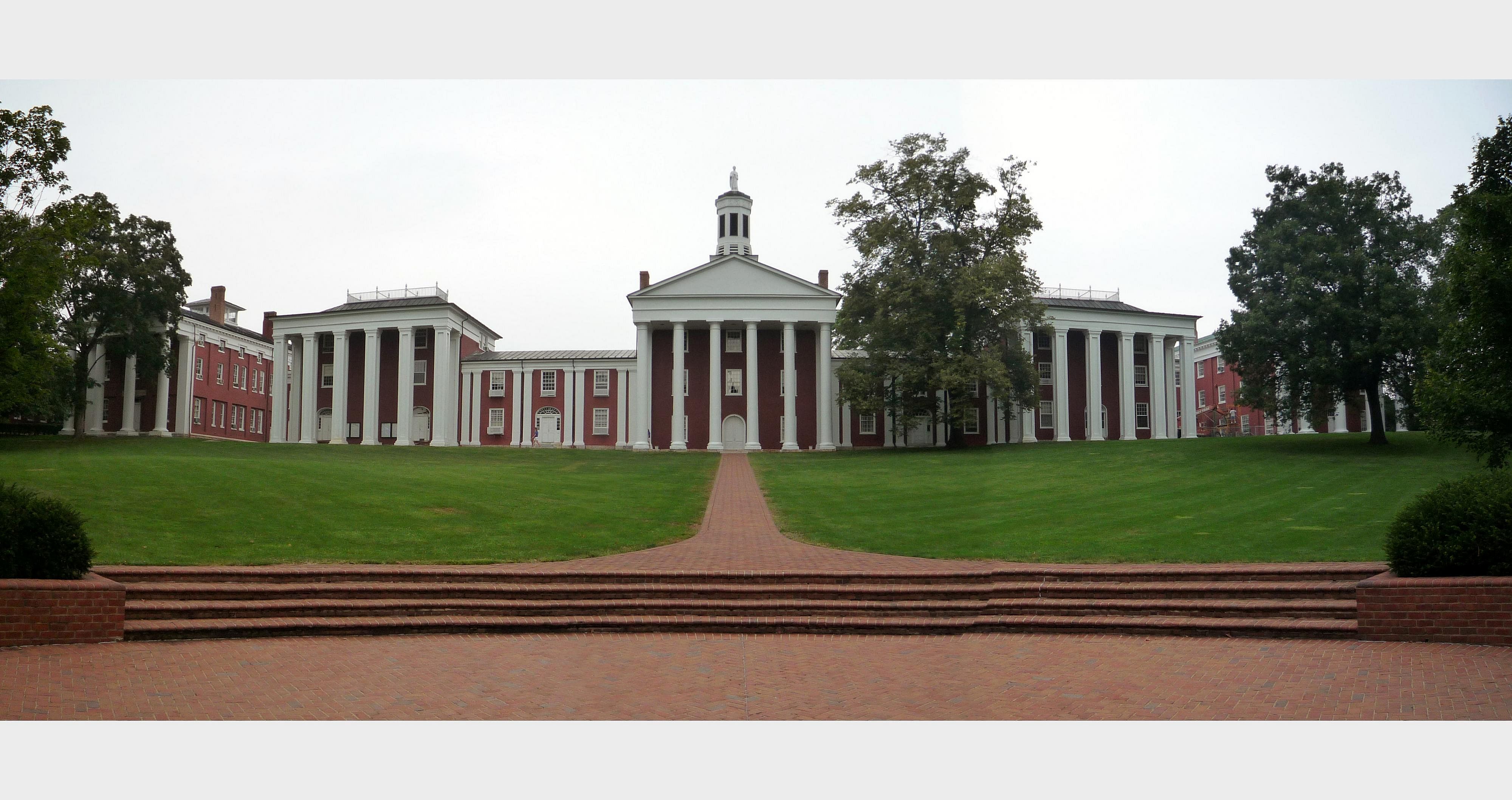 #3. Washington & Lee University