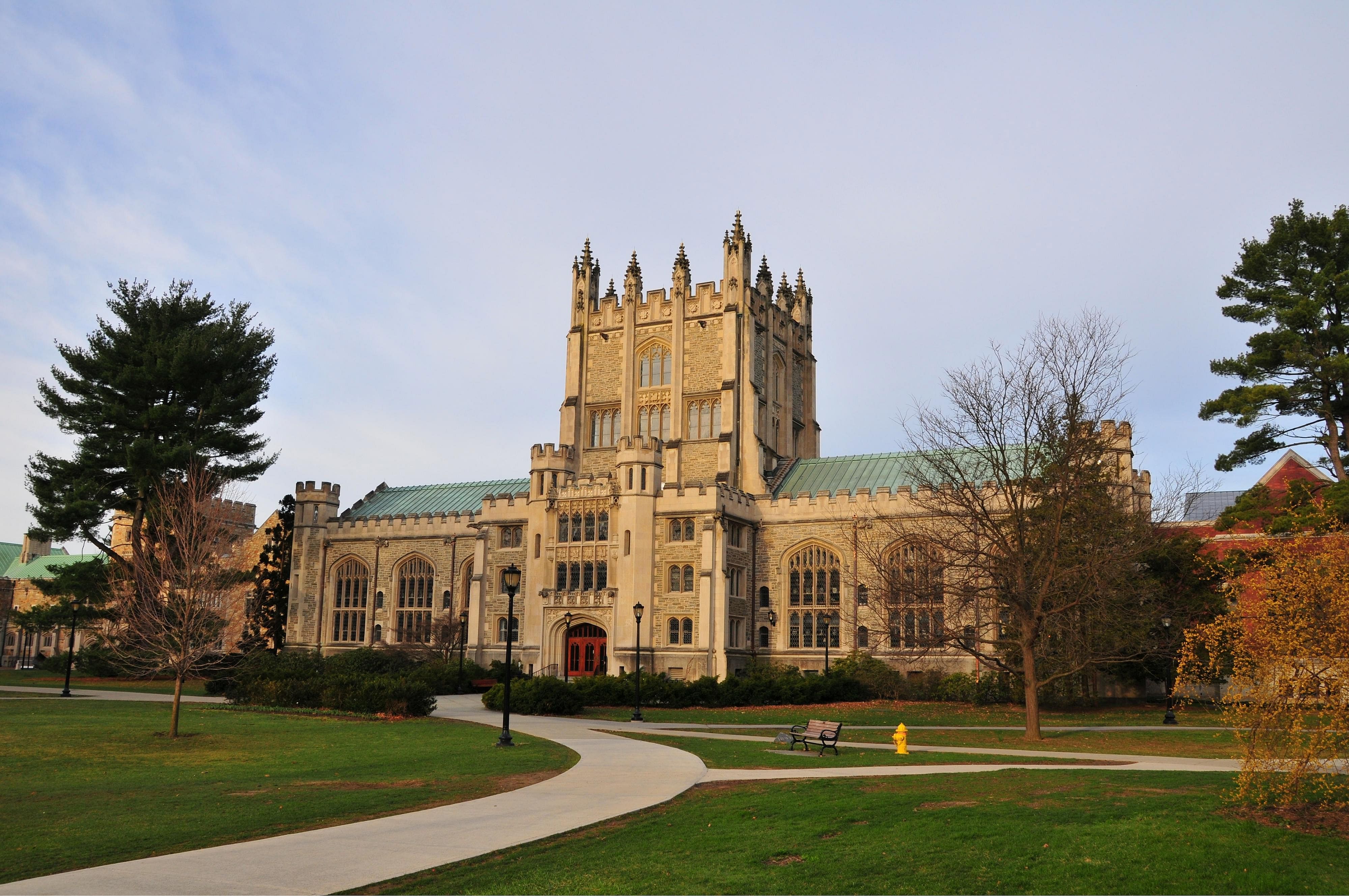 #19. Vassar College