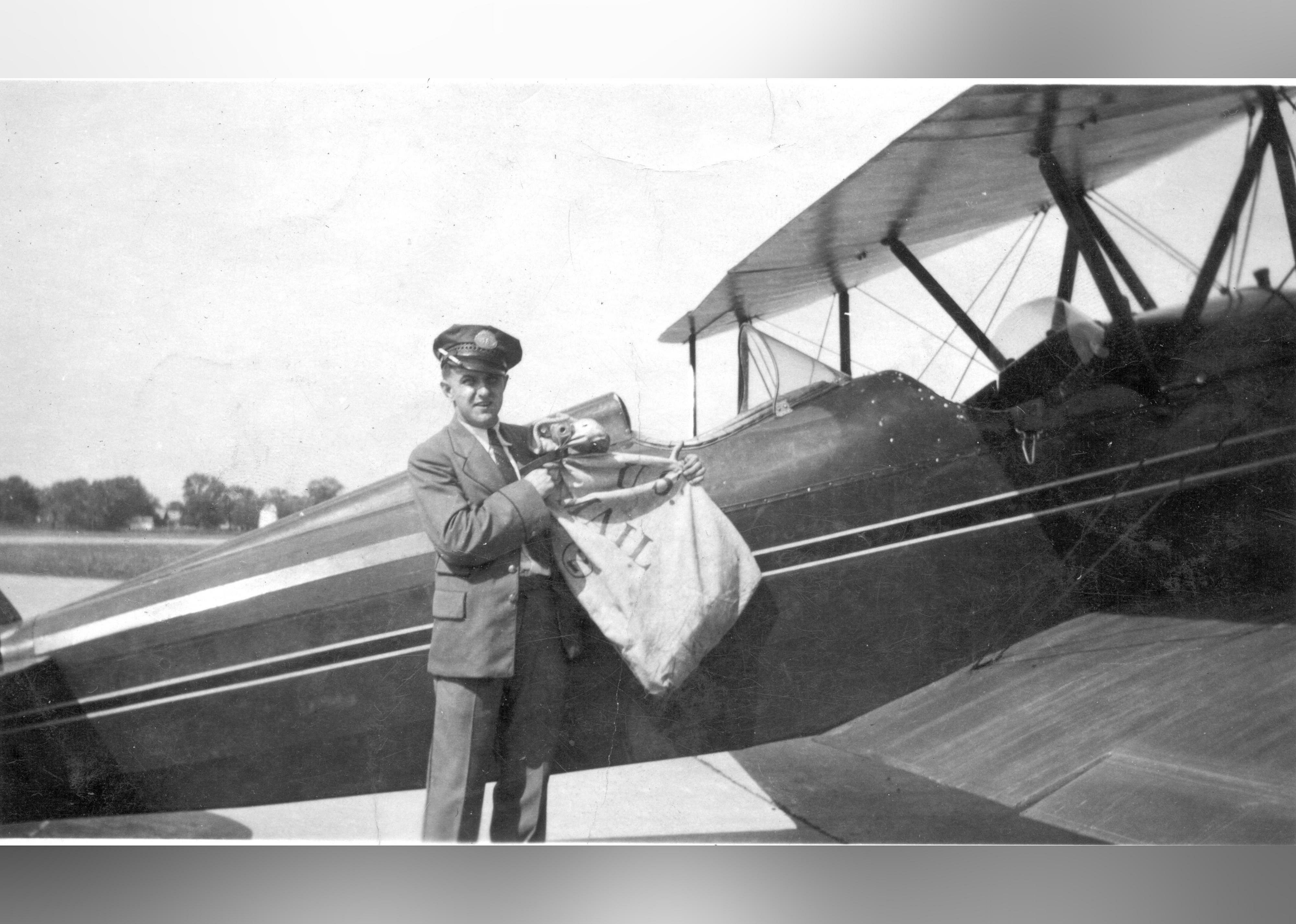 1934: Air Mail scandal and subsequent Air Mail Act of 1934