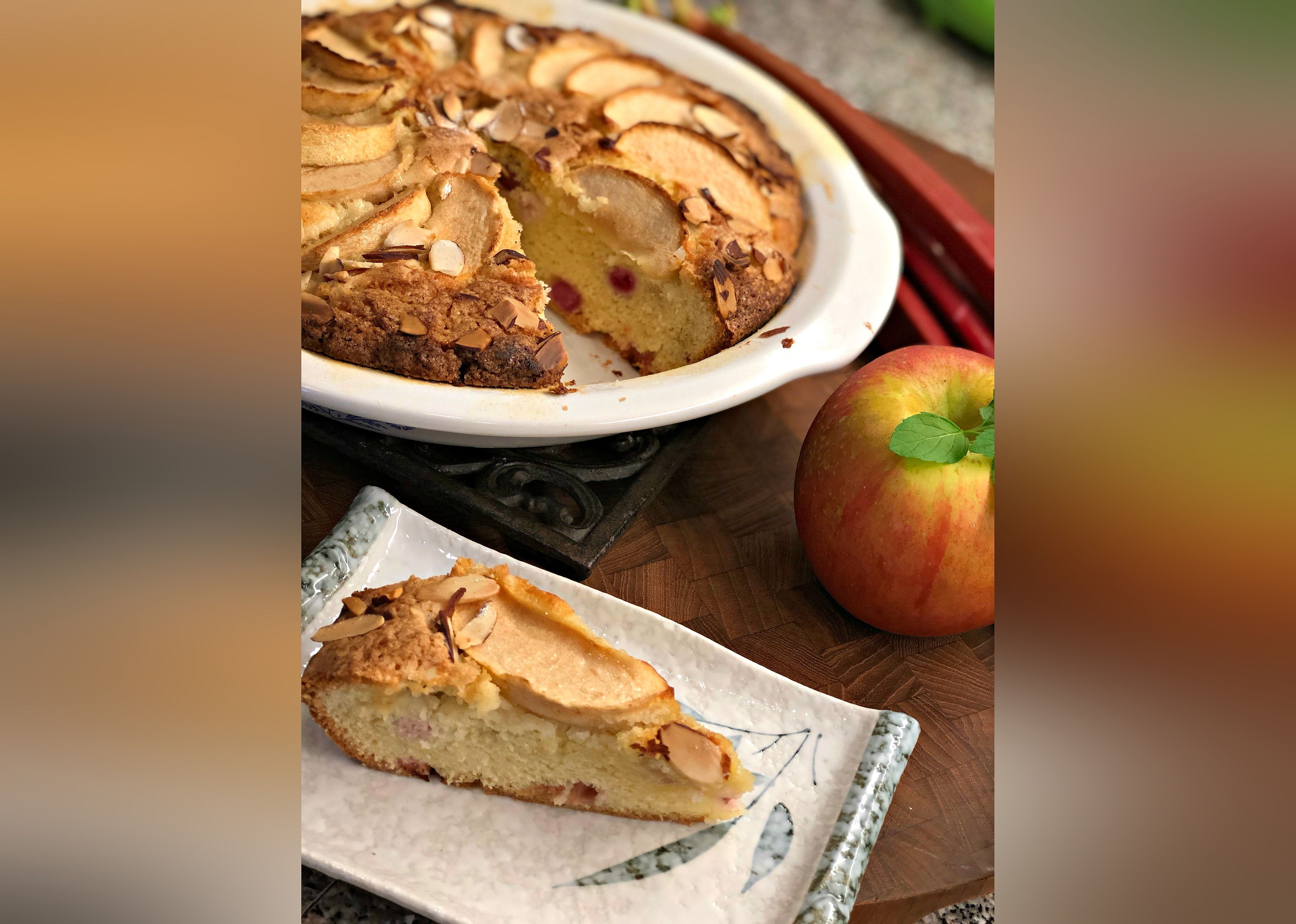 French-Style Apple Rhubarb Cake