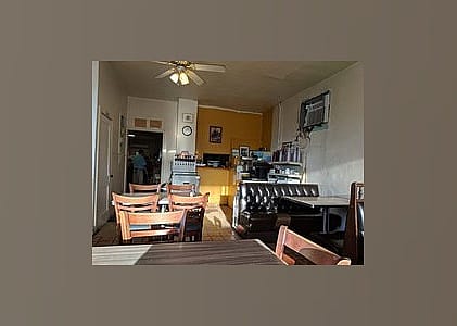 #15. Laredo Mexican Restaurant