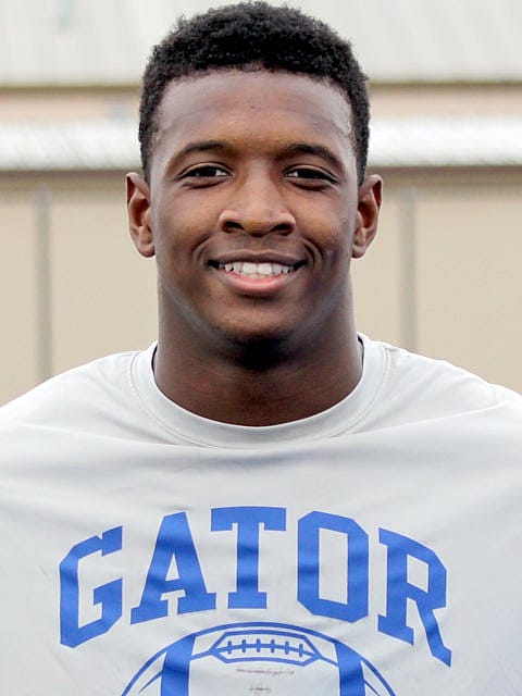 #26: Donovan Green (TE)