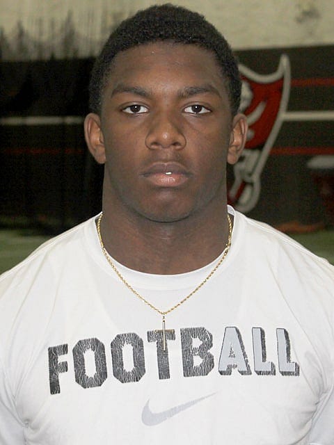 #17: Kobie McKinzie (LB)