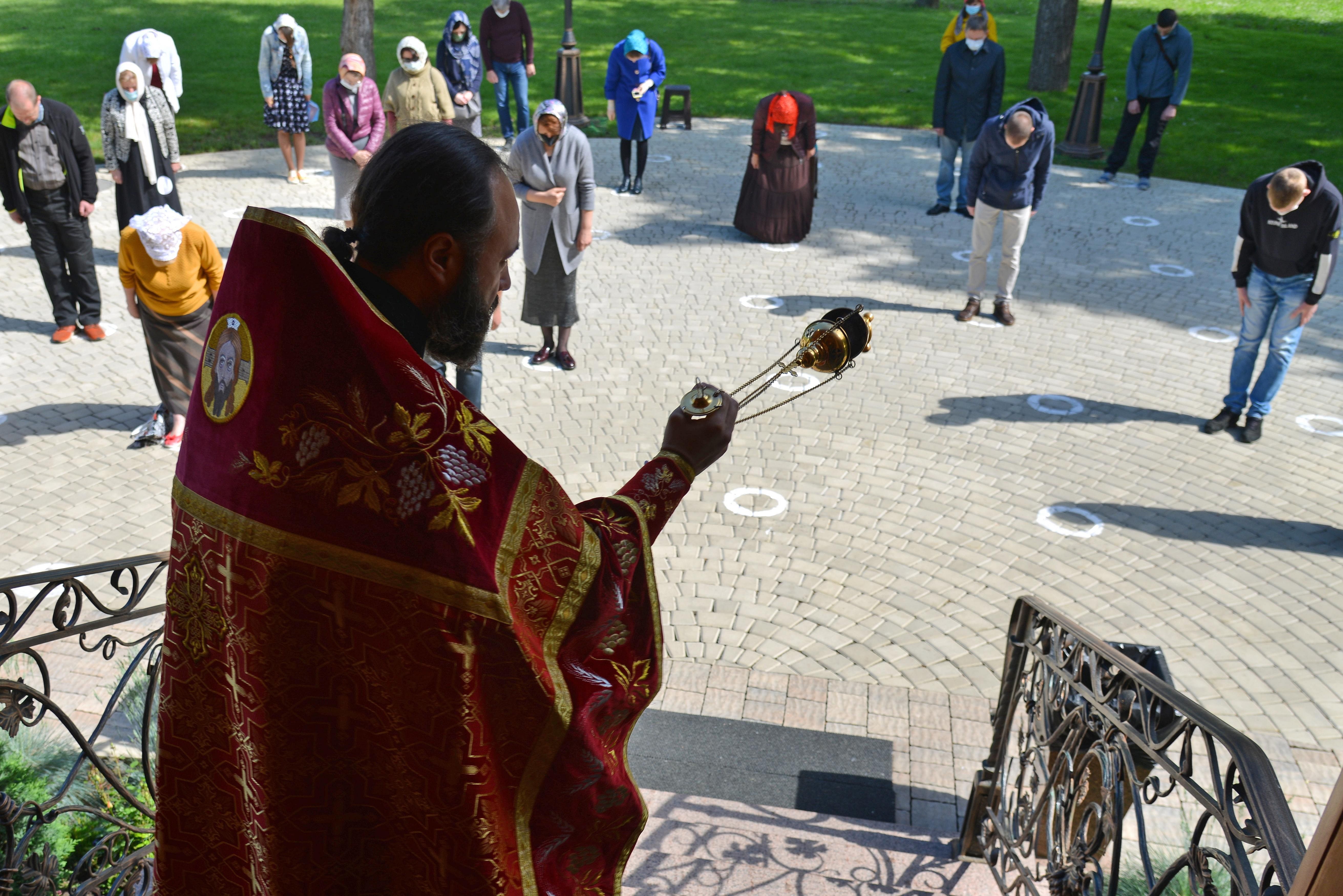Outdoor services in Russia