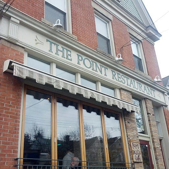 #5. Point Brugge Café
