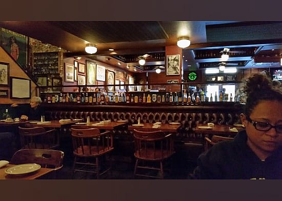 #4. Izzy's Steaks & Chops