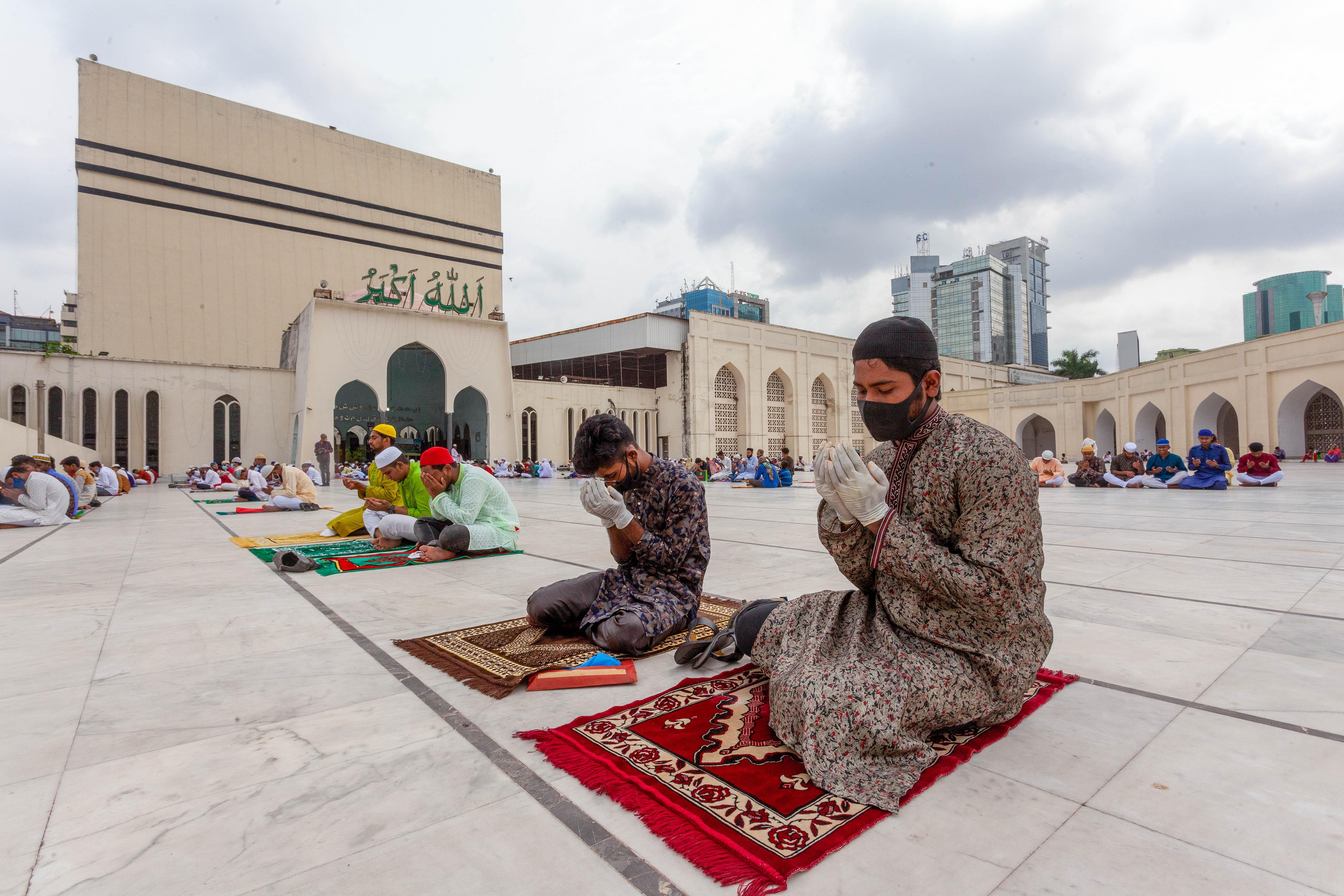 Masks worn at Mosques