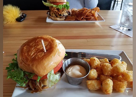 #21. Burger Republic